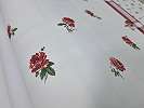 Apró vörös rózsa mintás design tapéta provance stílusban
