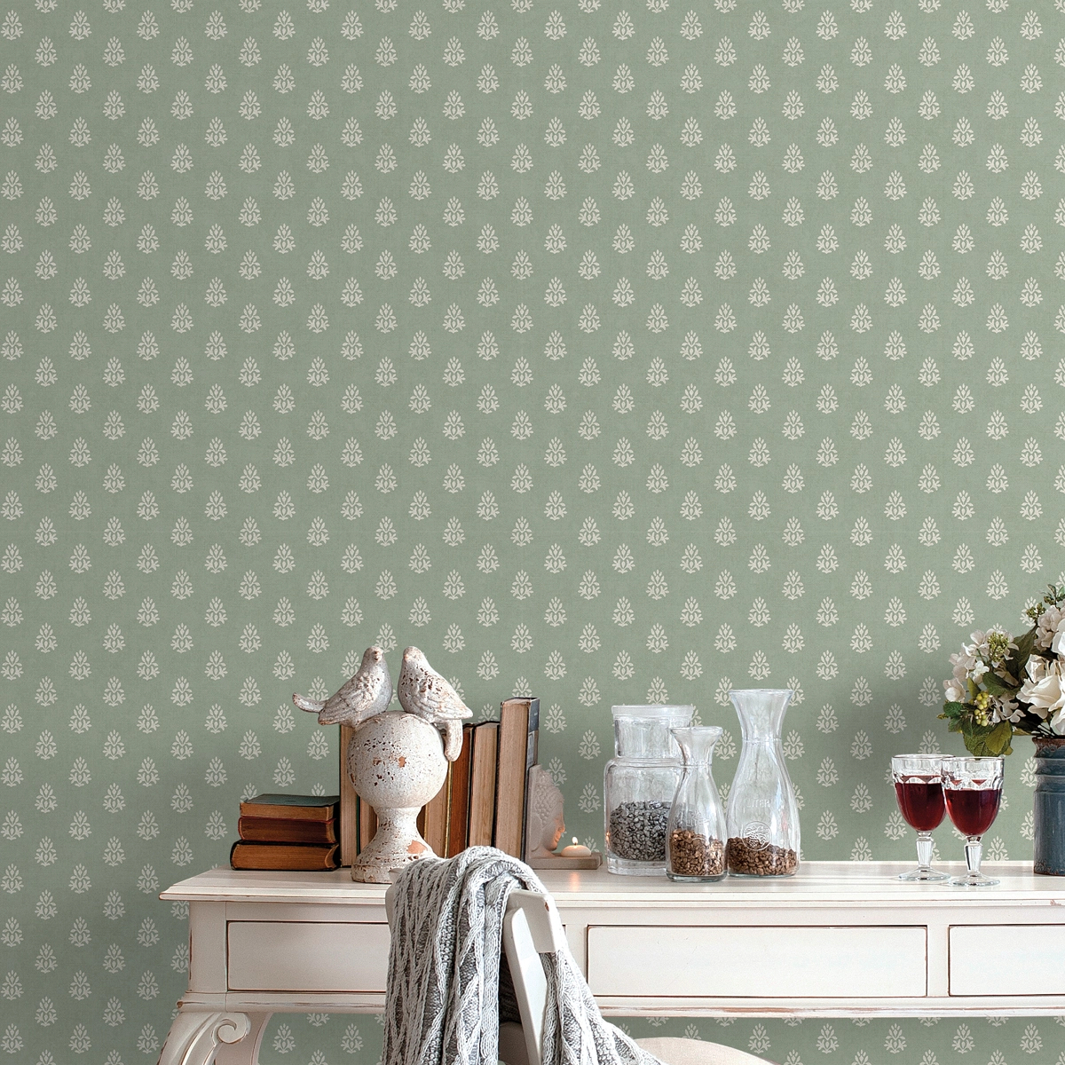 Dekor tapéta apró virág sziluett mintával zöld színben