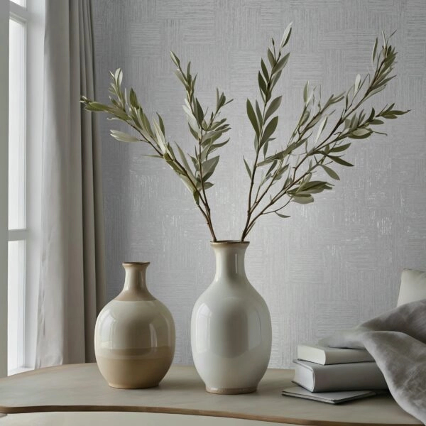 Dekor tapéta csíkos geometriai mintával fényes törtfehér színben