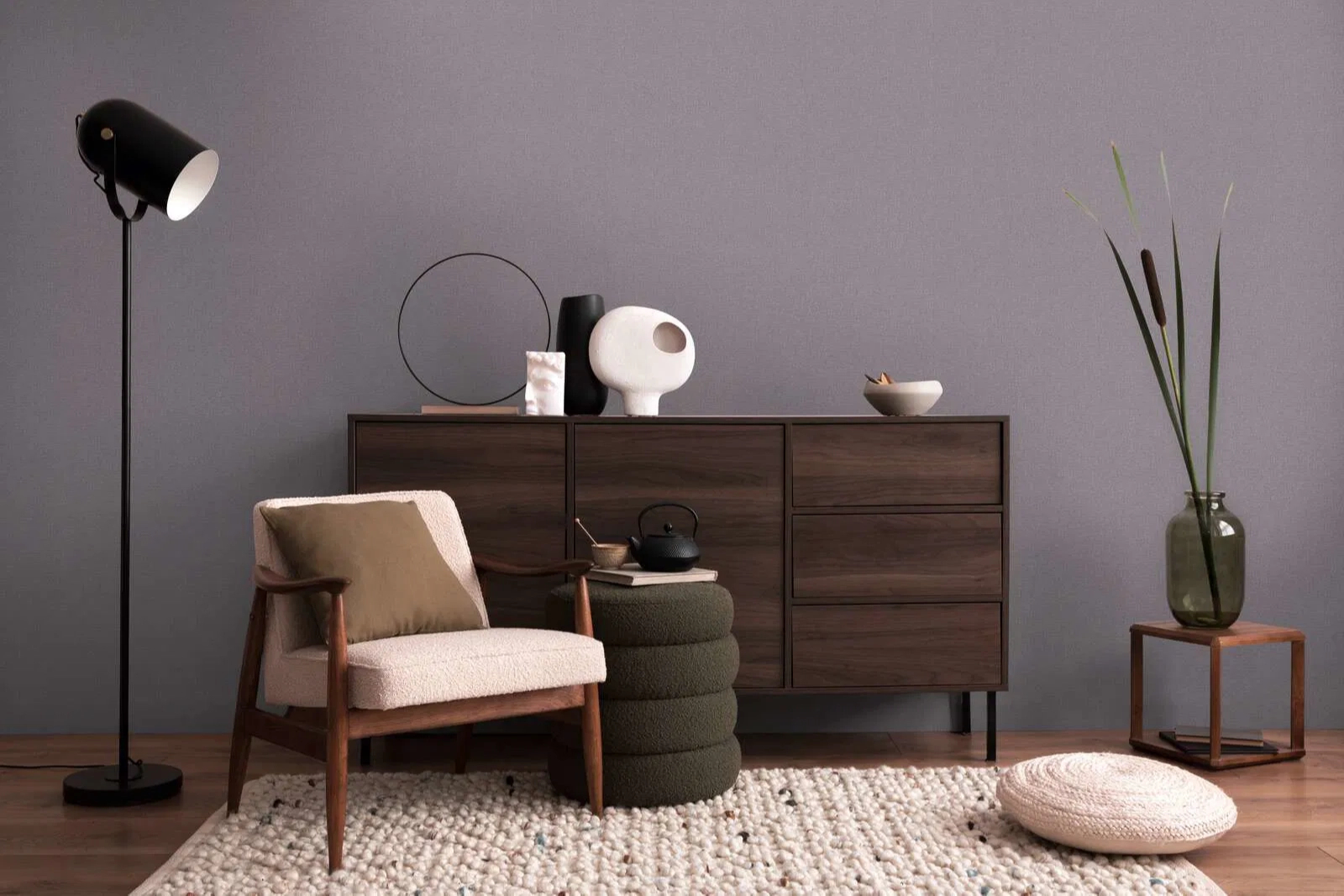 Dekor tapéta egyszínű szürke és arany mintával