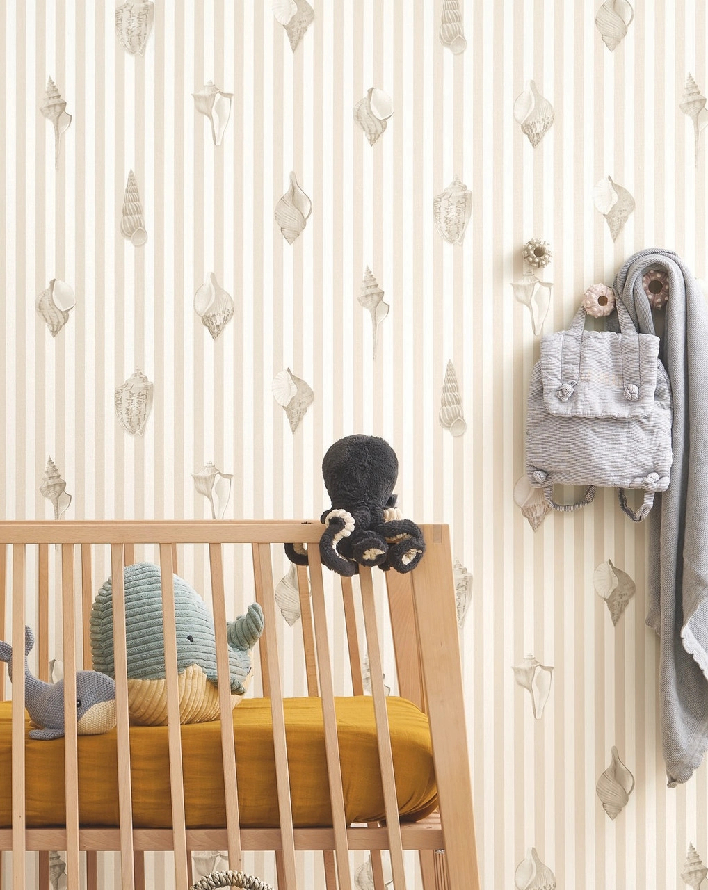 Dekor tapéta kanyargó kötél mintával homokkő színben (másolat)