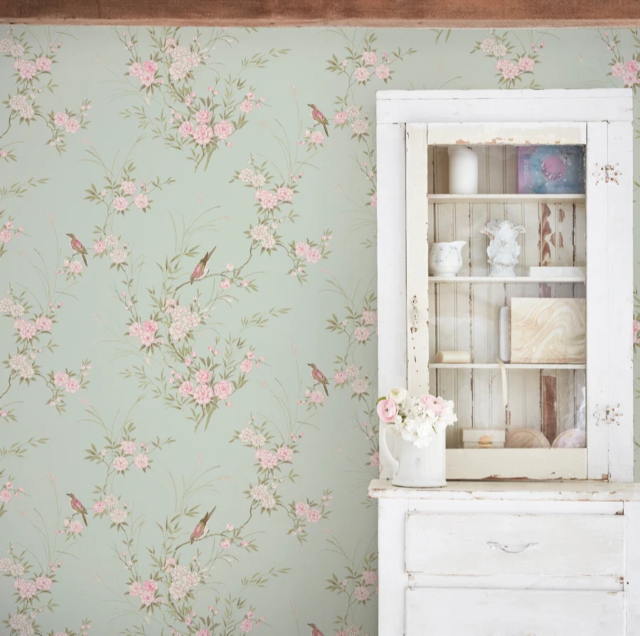Dekor tapéta madár és virág mintával pasztelzöld és rószaszín színben