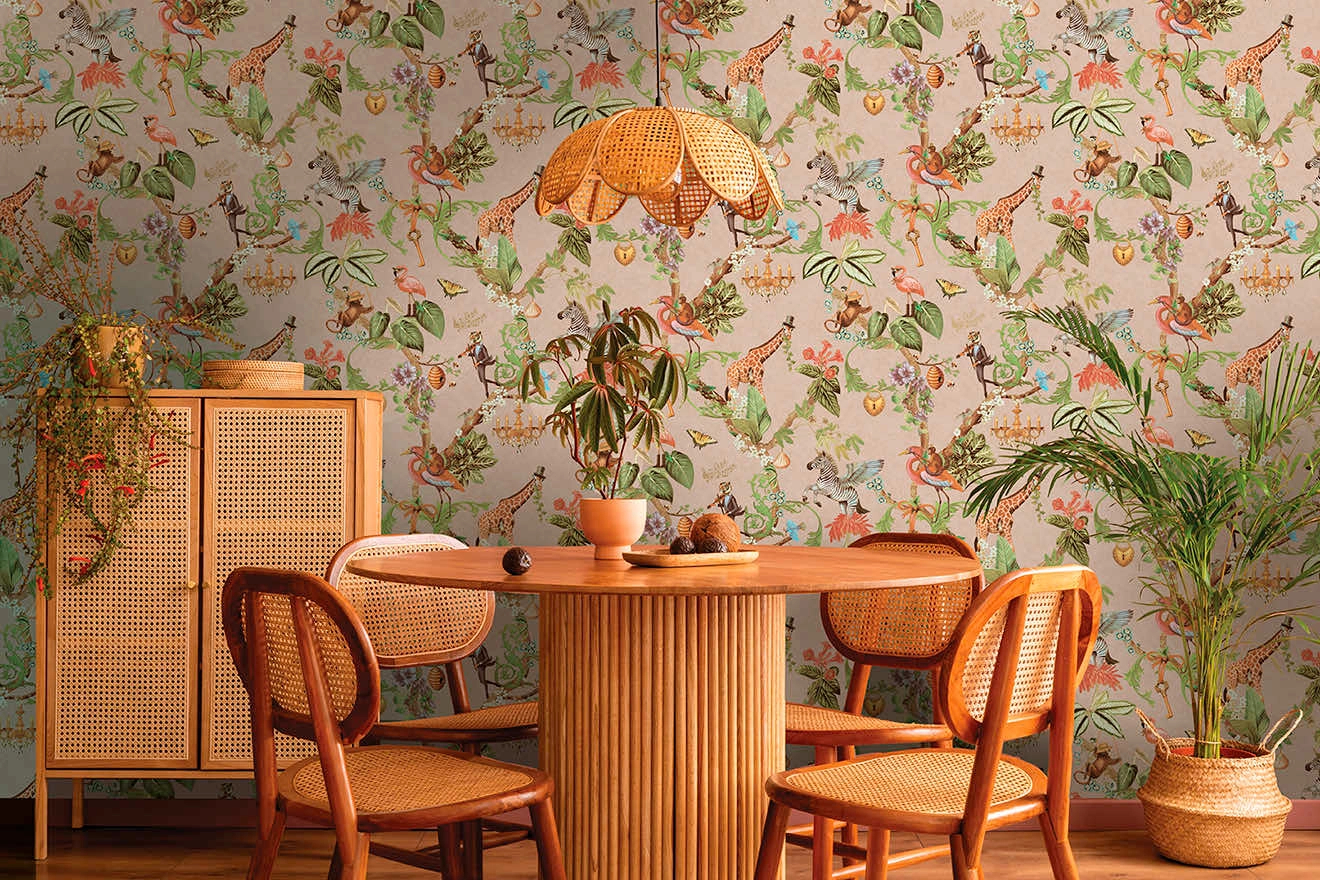 Dekor tapéta metálos arany kontúros fantázia szafari mintás rózsaszín színben