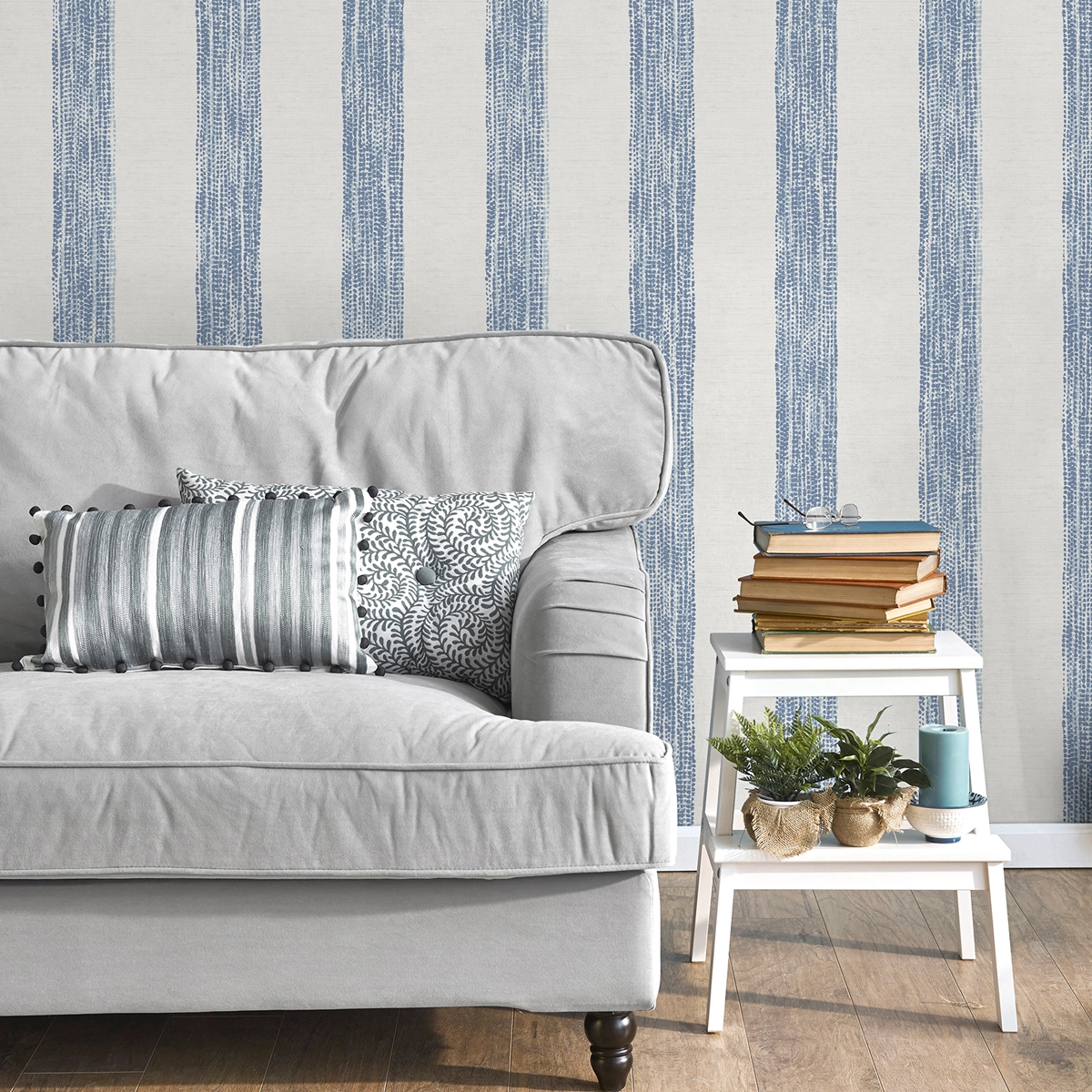 Dekor tapéta pöttyözött csíkos mintával kék színben