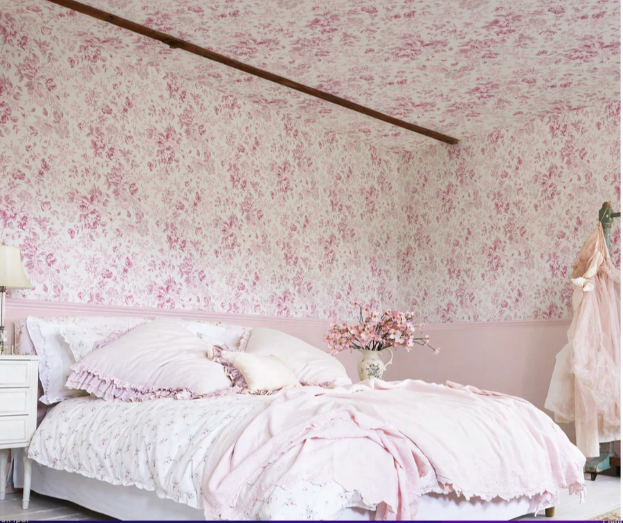 Dekor tapéta rózsalugas mintával pink színben