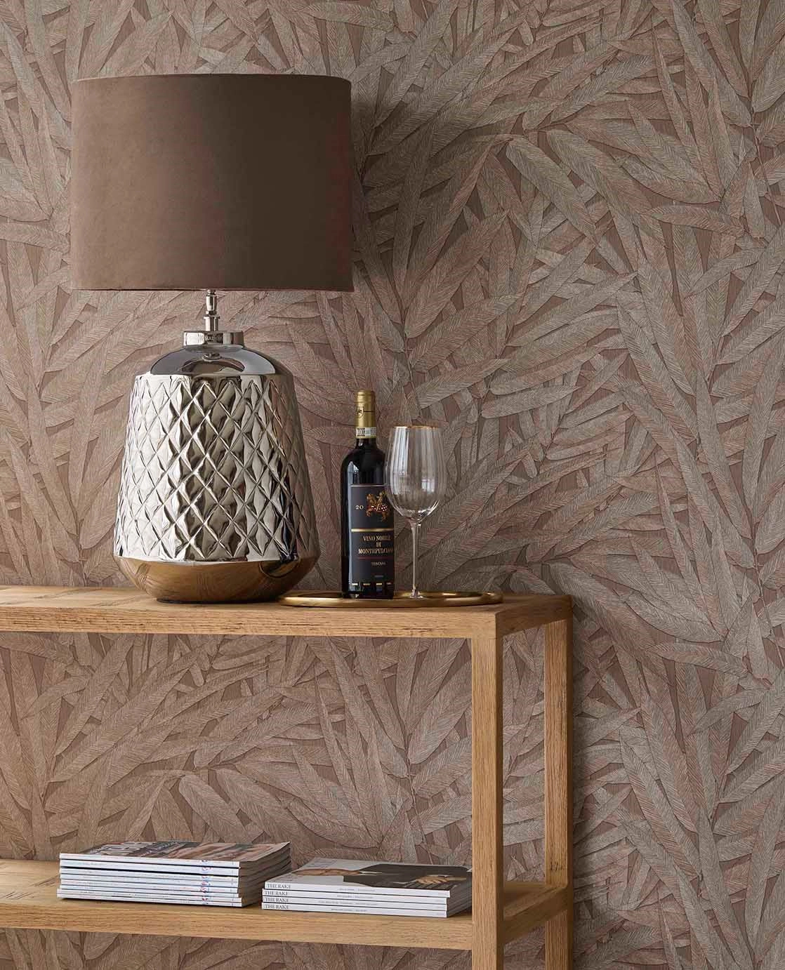 Dekor vinyl tapéta barna és tópszínben sűrű pálmaleveles mintával