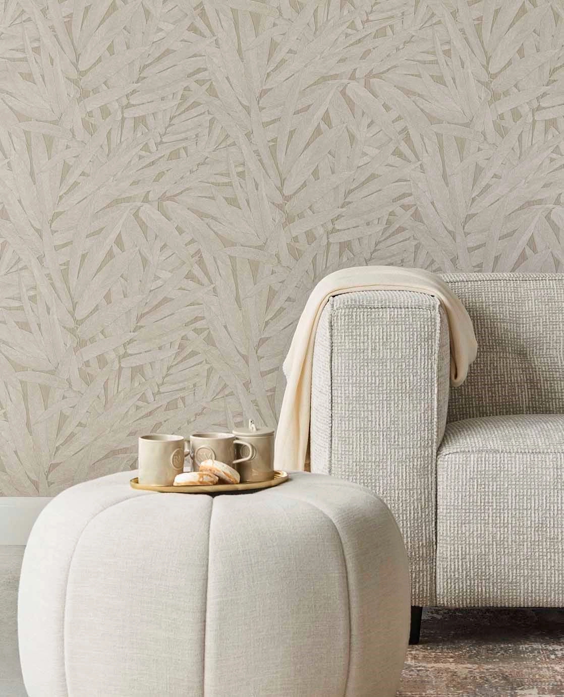 Dekor vinyl tapéta beige színben sűrű pálmaleveles mintával