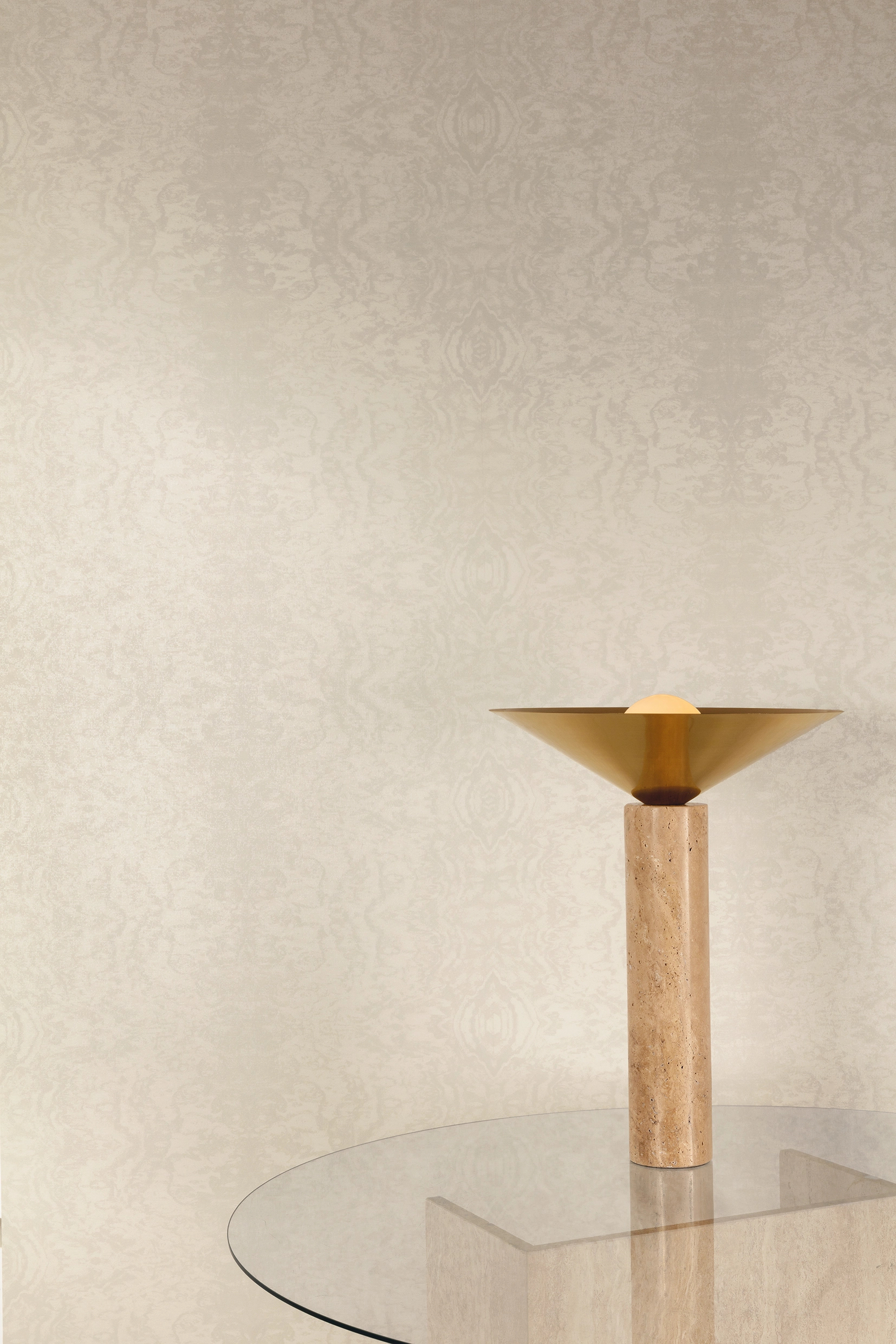 Design tapéta absztrakt mintával koptatott fehér színben