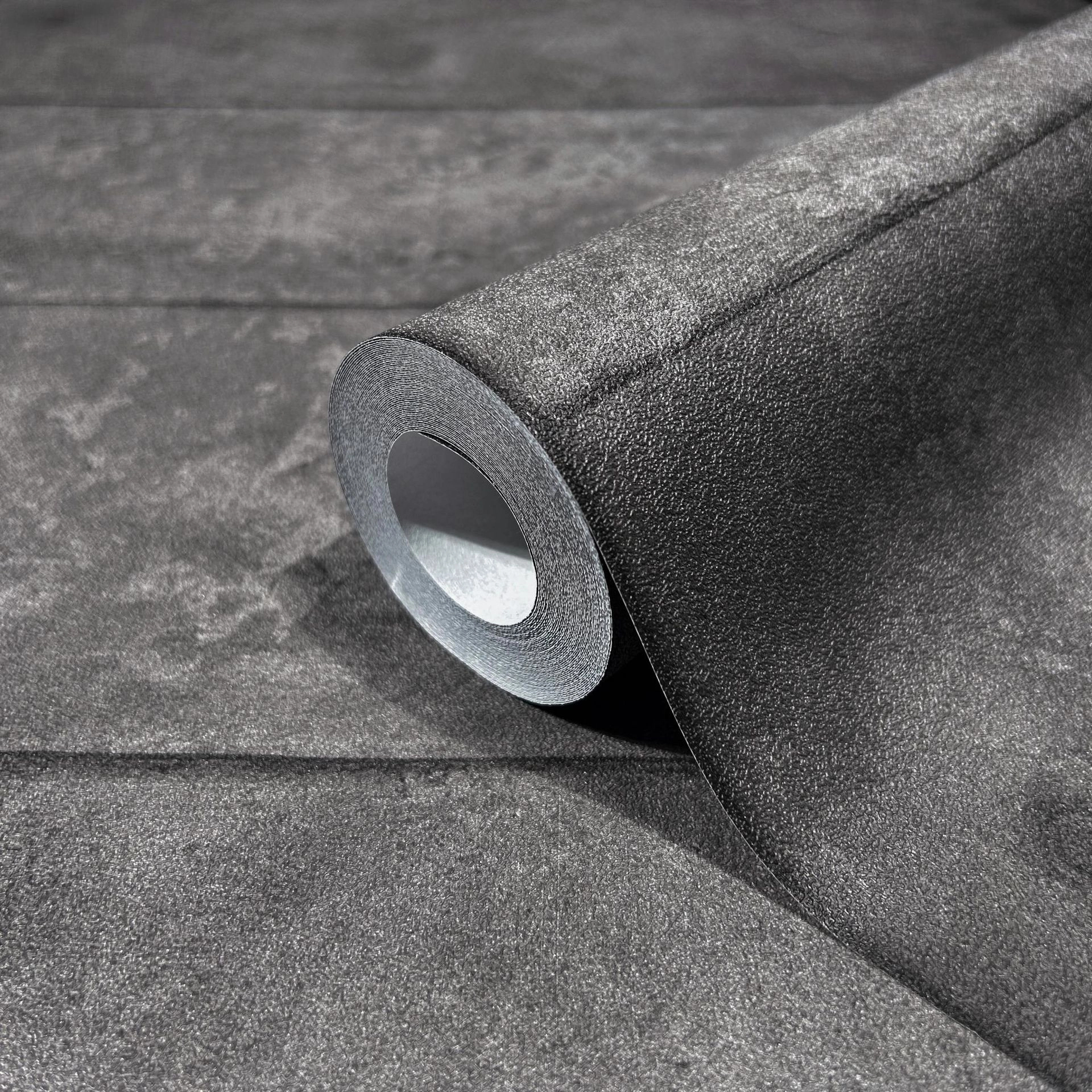 Design tapéta loft stílusban antracit szürke beton mintával