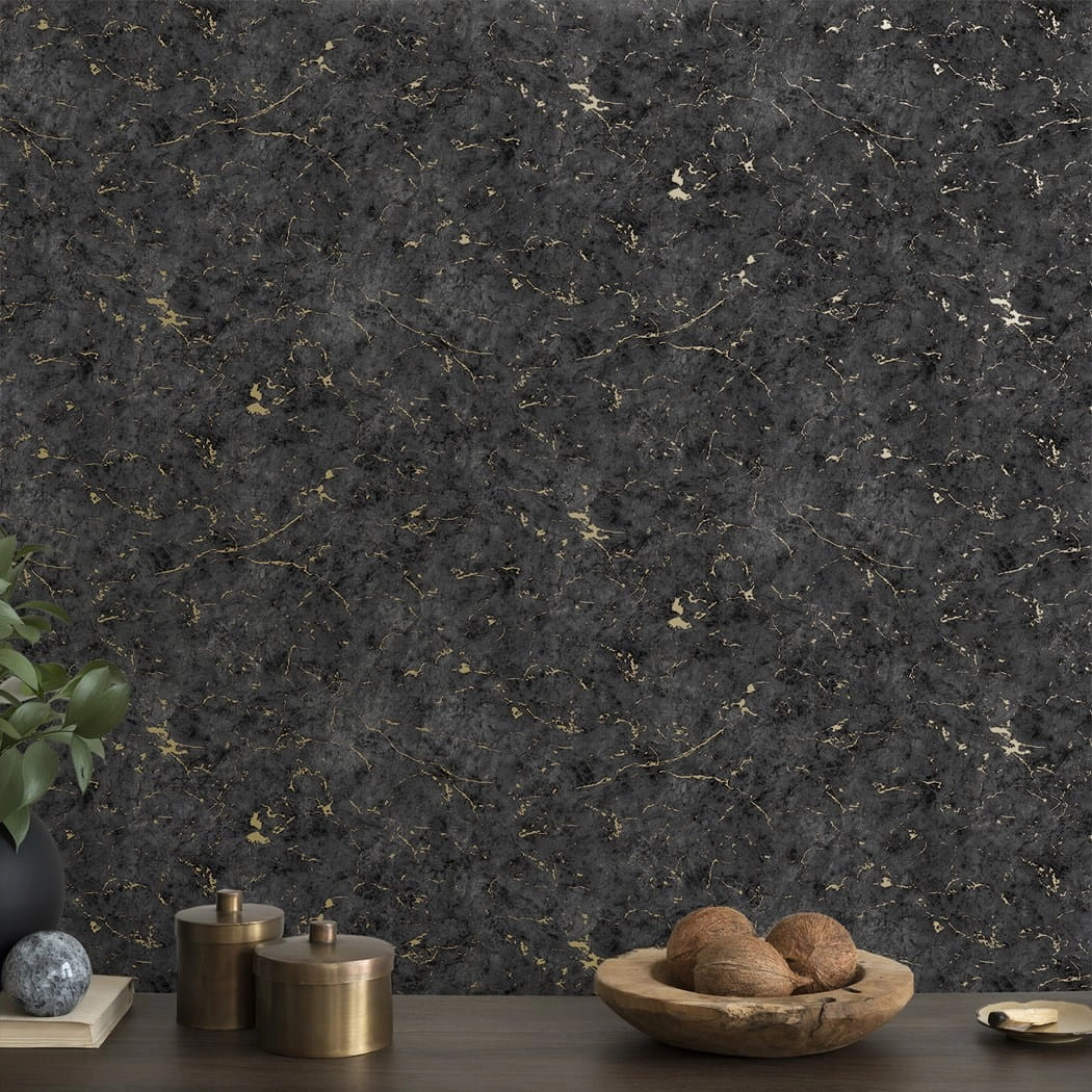 Design tapéta márvány mintával fekete és arany színben
