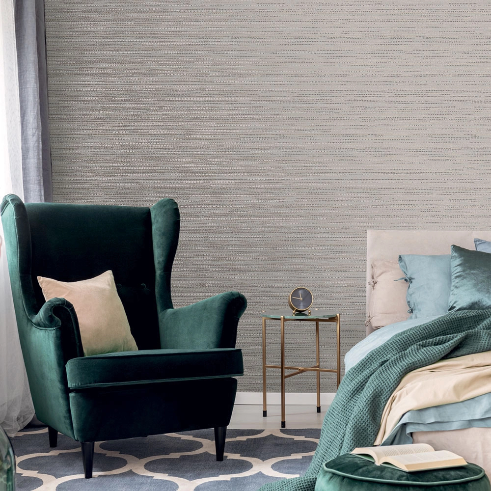 Design tapéta vízszintes pöttyözött csíkos mintával tope és ezüst színben