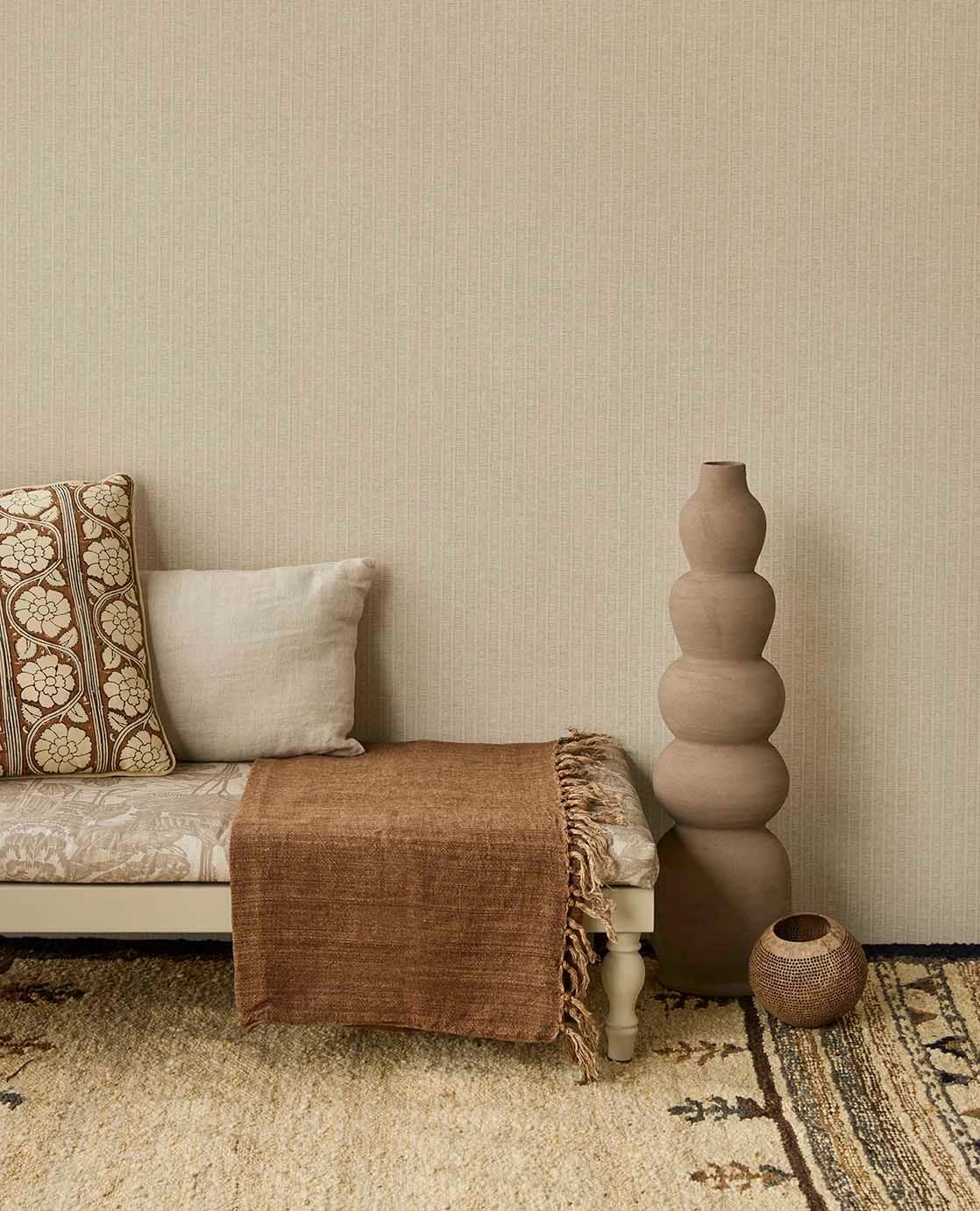 Eijffinger gyékény hatású szőtt homokkő színű vinyl design tapéta