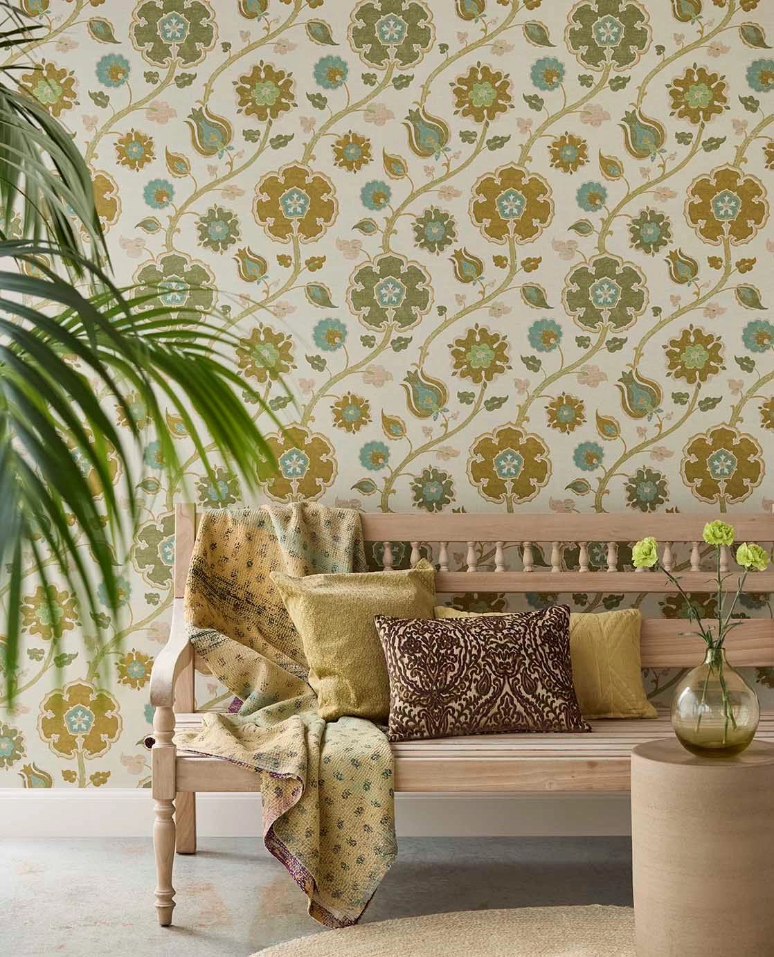 Eijffinger indás virág mintás krém és zsályazöld színű vinyl design tapéta