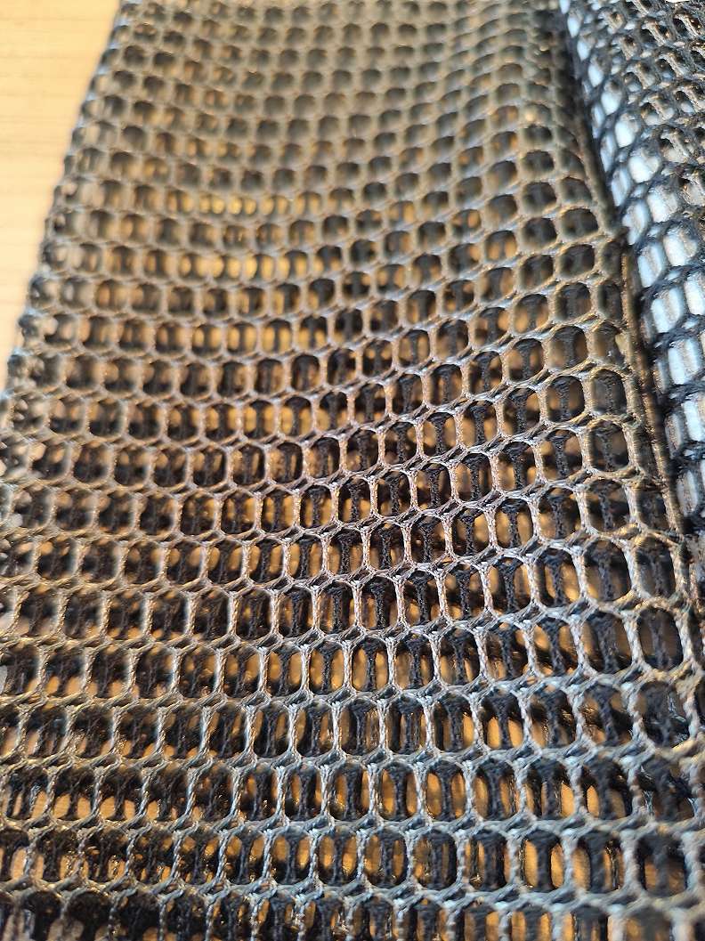 Elegáns fényes háló mintás deisng függöny textil fekete szürke színben