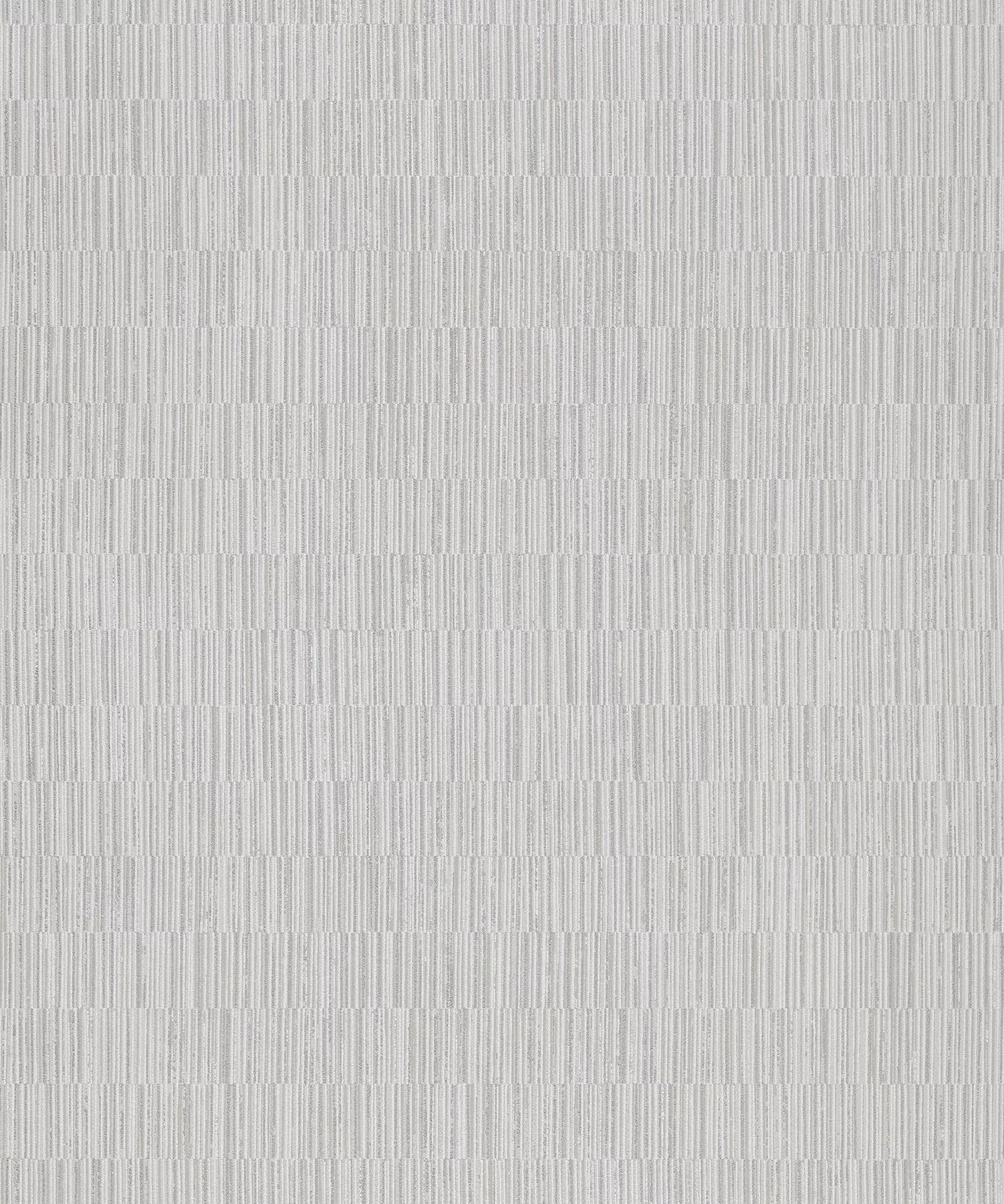 Ezüst szürke, krém fehér modern csíkos mintás vlies tapéta