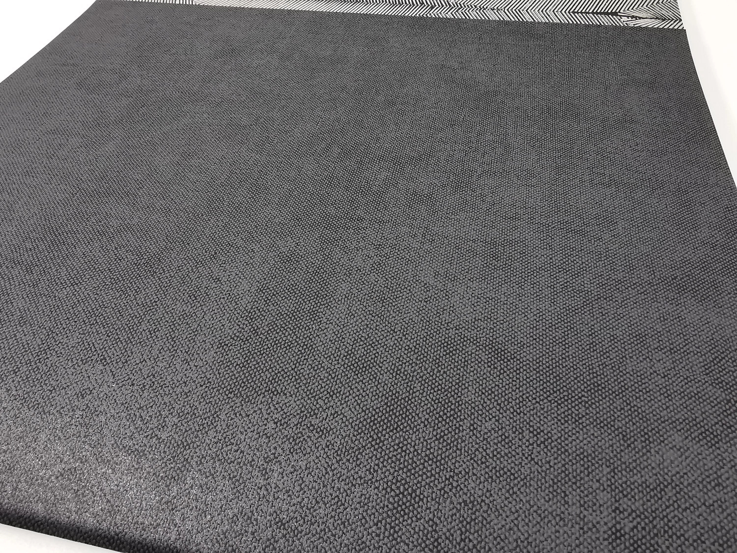 Fekete textil hatású vlies khroma design tapéta