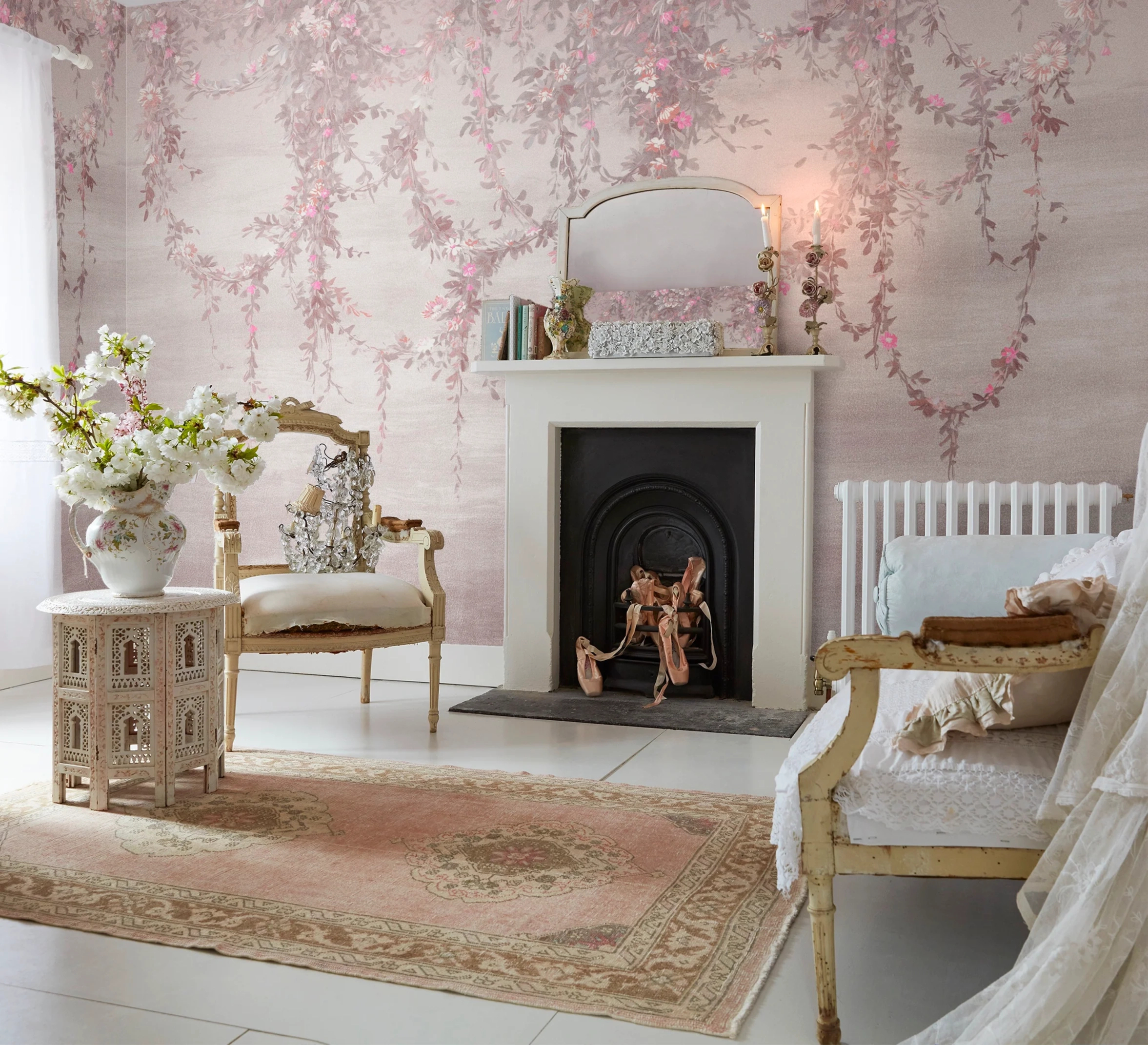 Fotótapéta függőkert mintával rózsaszín színben