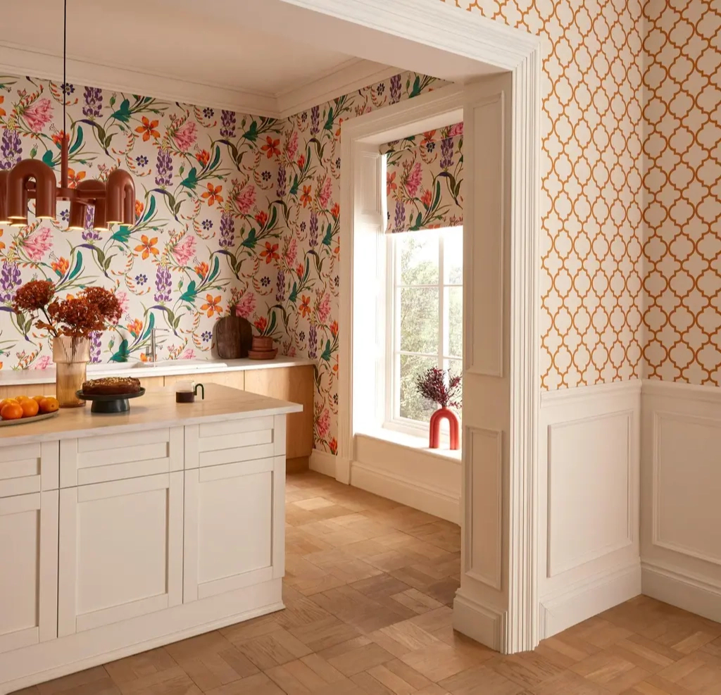 Graham dekor tapéta oroszlánajak virág mintával lila és rózsaszín színben