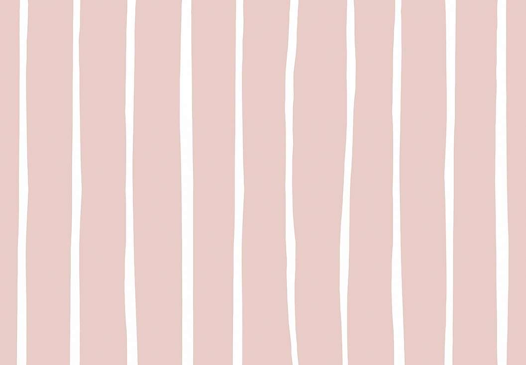Gyerek dekor tapéta széles csíkos mintával rózsaszín színben