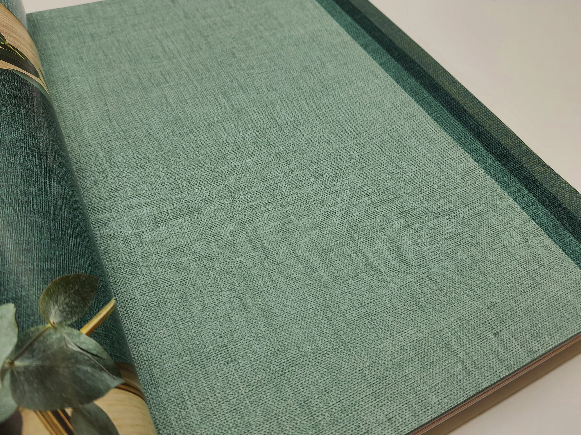 Halványzöld textil hatású mosható caselio design tapéta