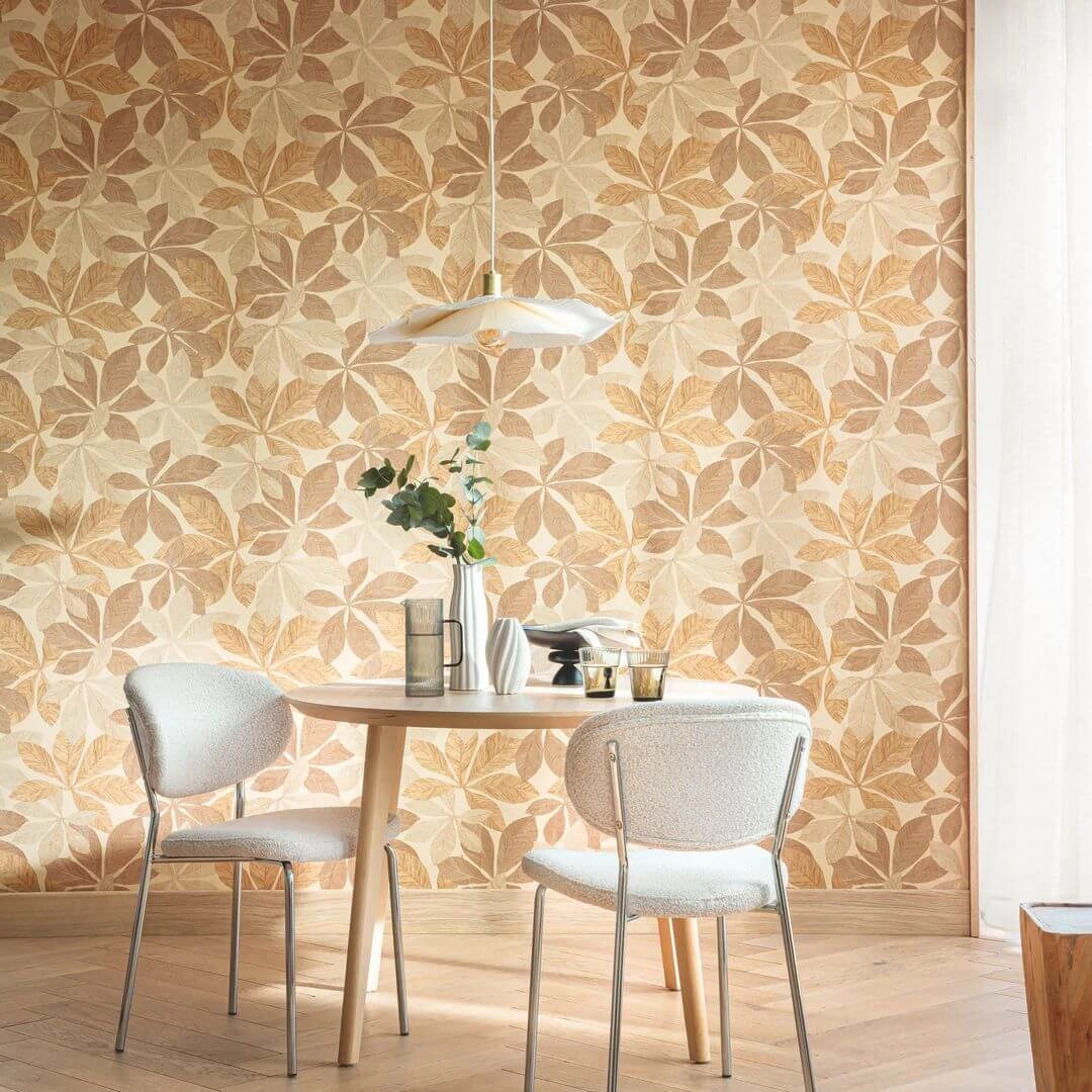 Intarzia hatású levélmintás design tapéta barna színben