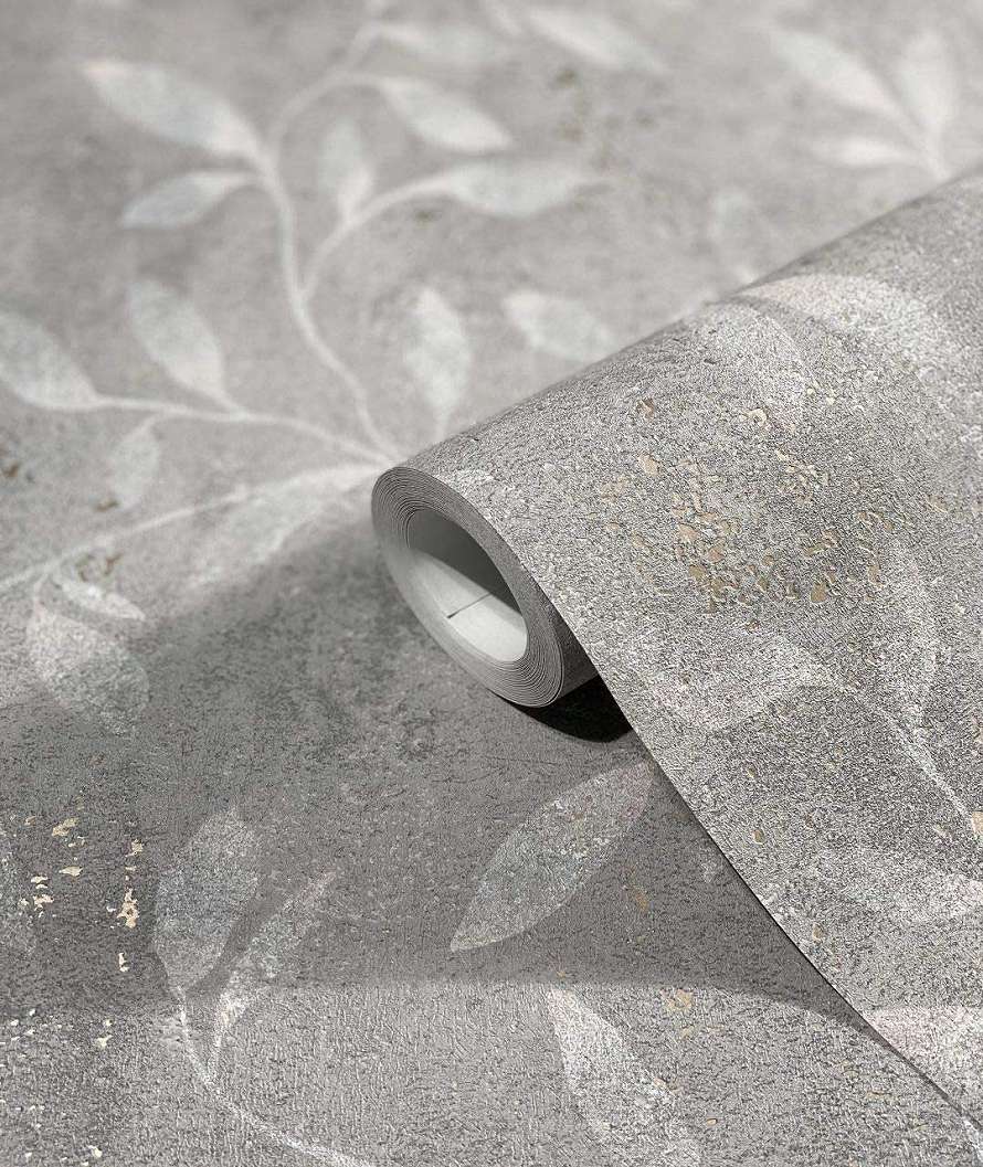 Koptatott felületű levél mintás design tapéta koptatott szürke alapon szürkés fehér mintával színekkel