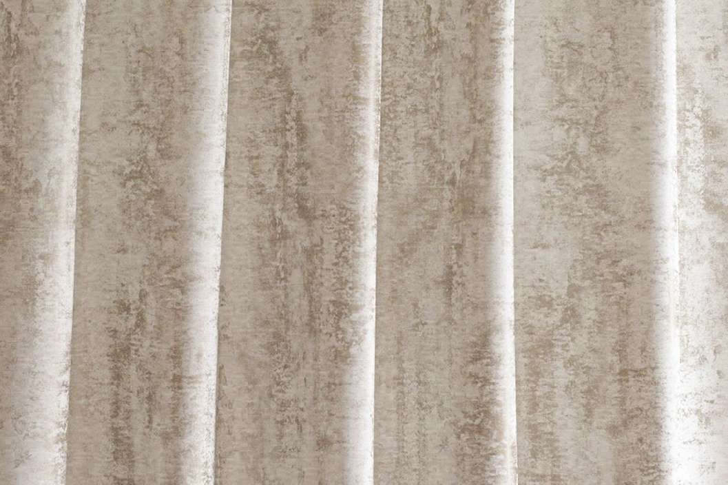 Koptatott hatású krémfehér arany fényes felületű függöny dekor anyag