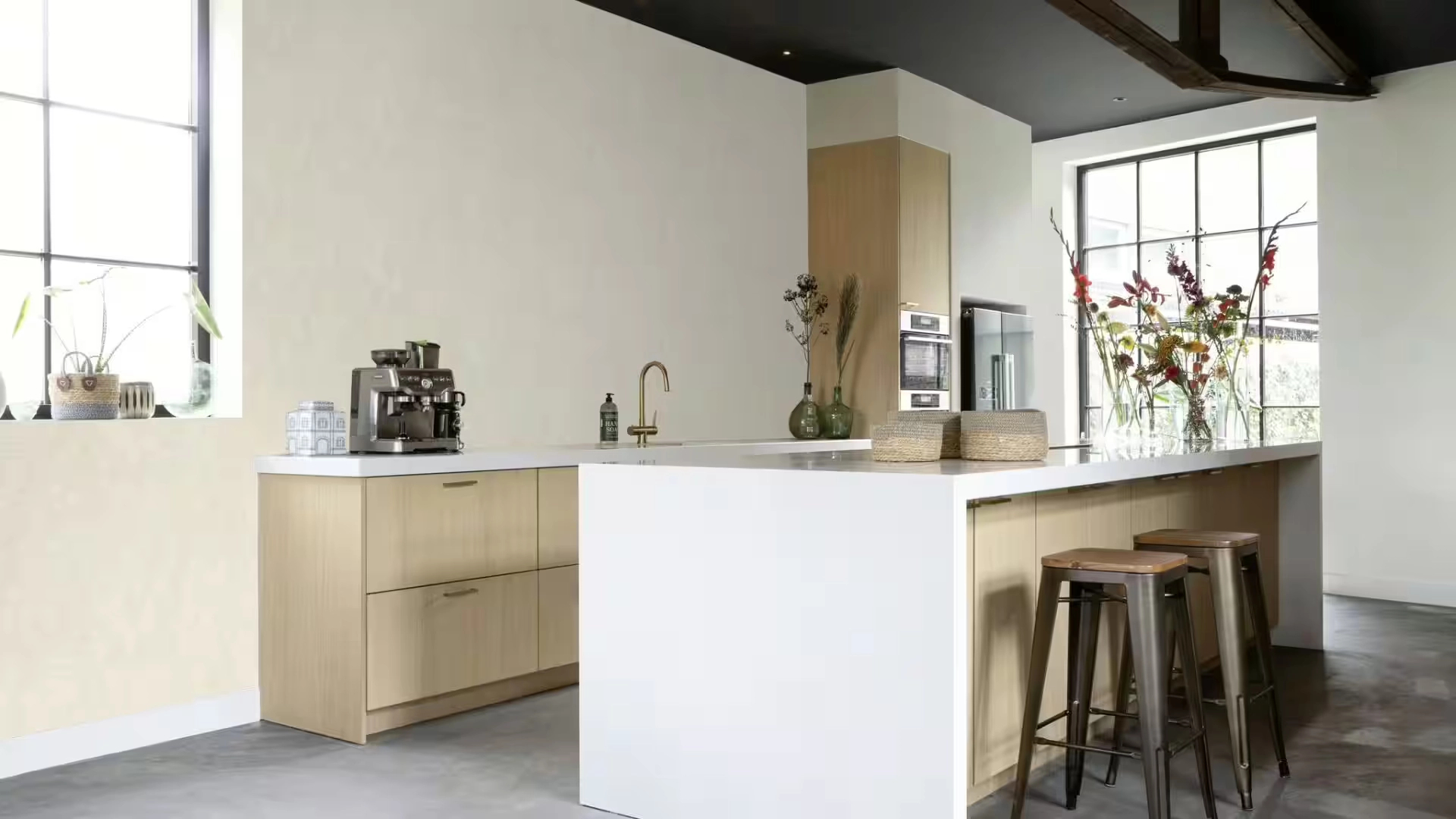 Krém geomatrikus mintás vlies dekor tapéta