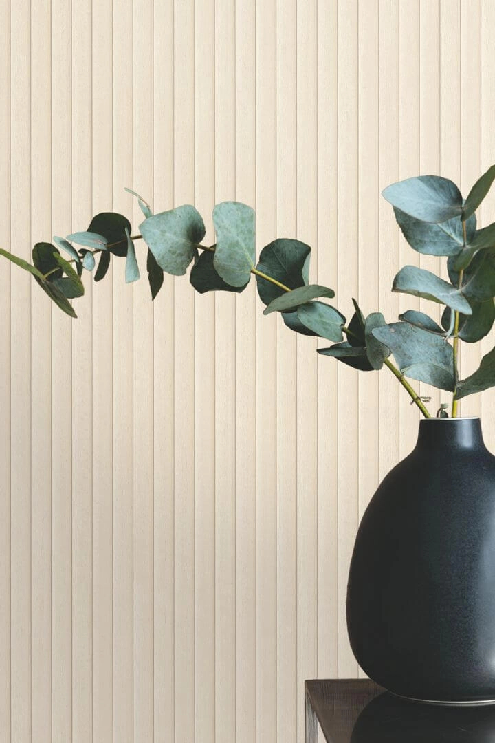 Lambéria hatású keskeny krém csíkos design tapéta