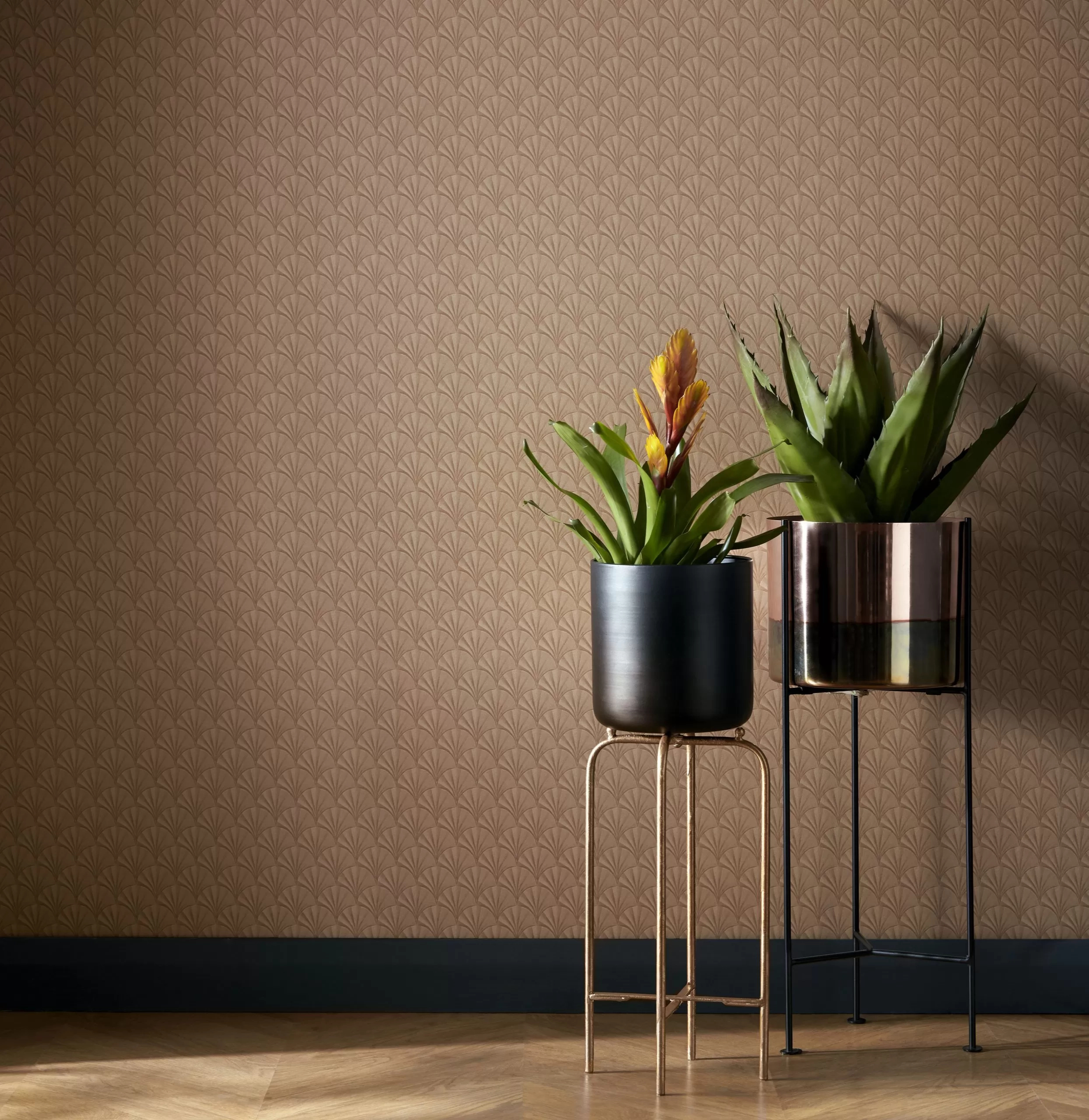 Mézszínű 3D hatású legyező mintás angol design tapéta