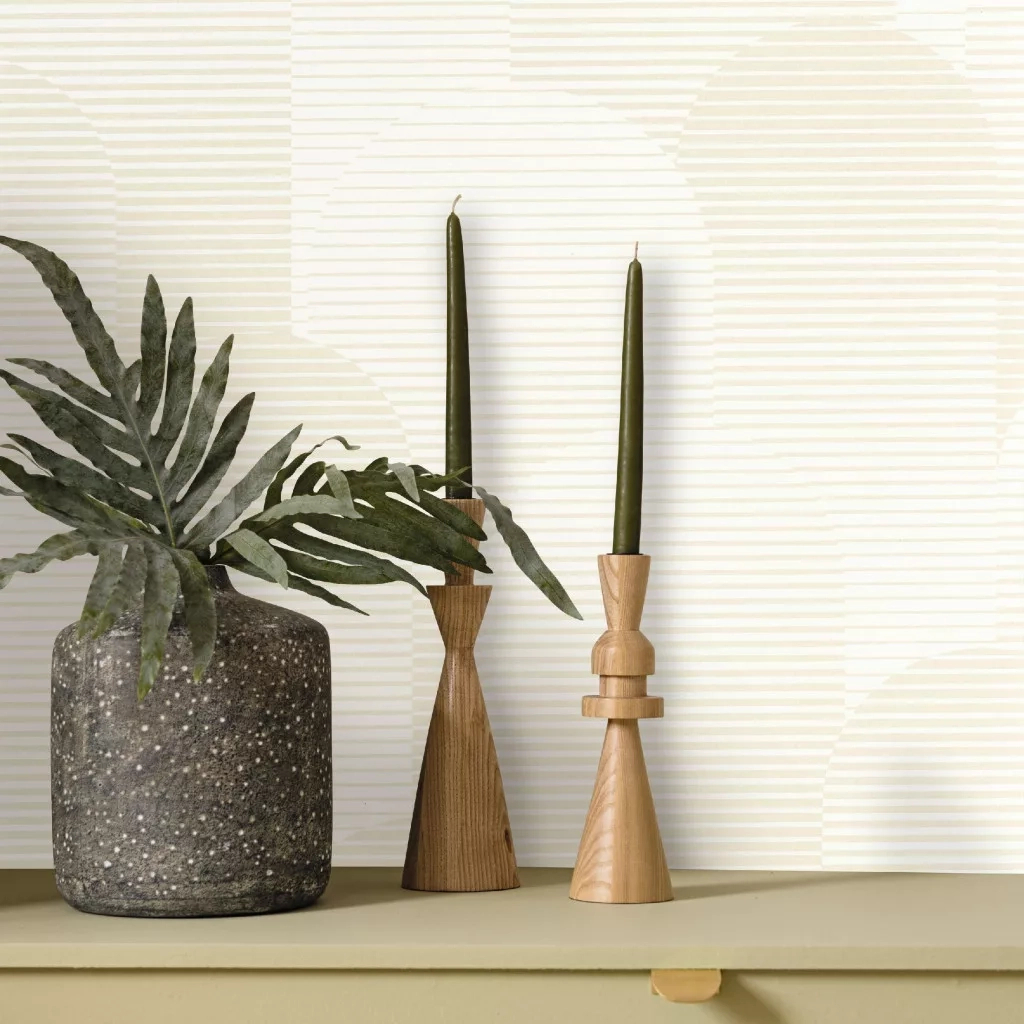 Modern dekor tapéta krém és beige csíkos geometriai mintával
