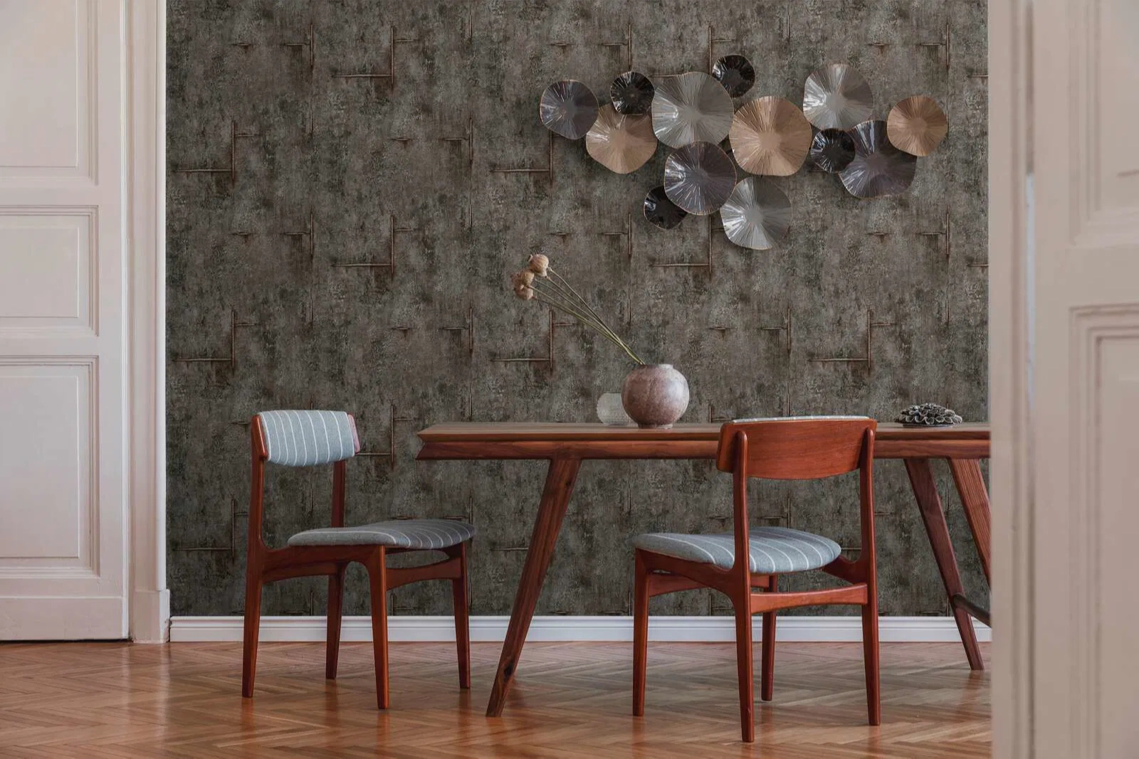 Mosható dekor tapéta betonhatású mintával barna és fekete színben