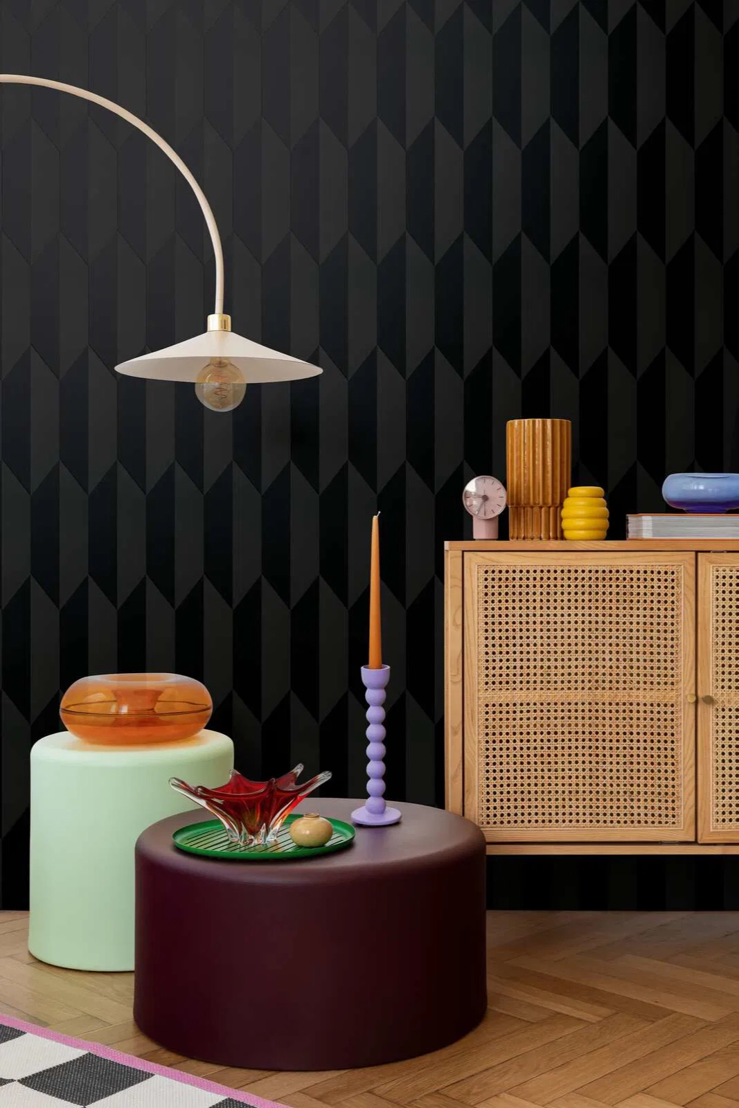 Mosható dekor tapéta geometrikus mintával fényes és matt fekete színben