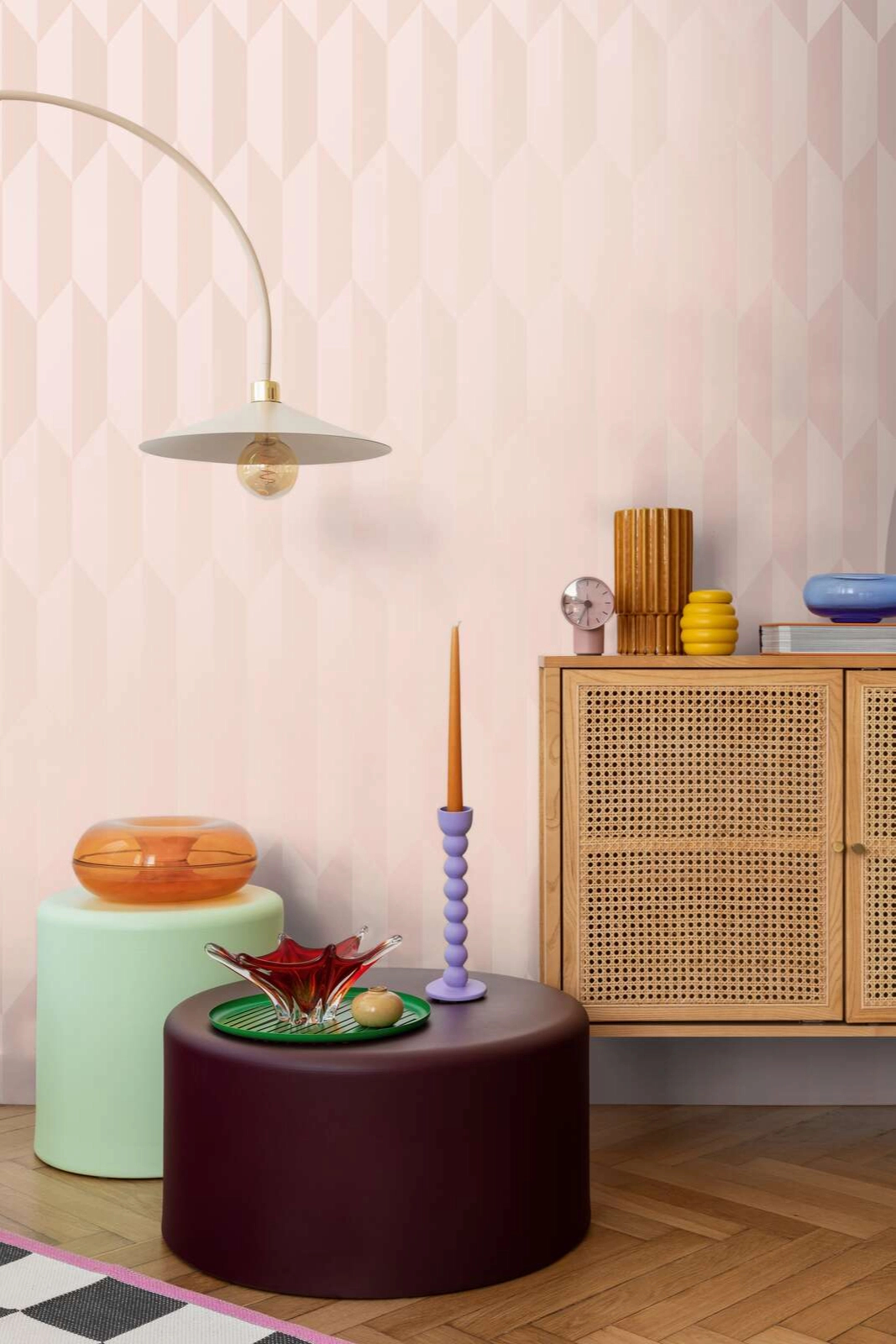 Mosható dekor tapéta geometrikus mintával fényes gyöngyház és rózsaszín színben