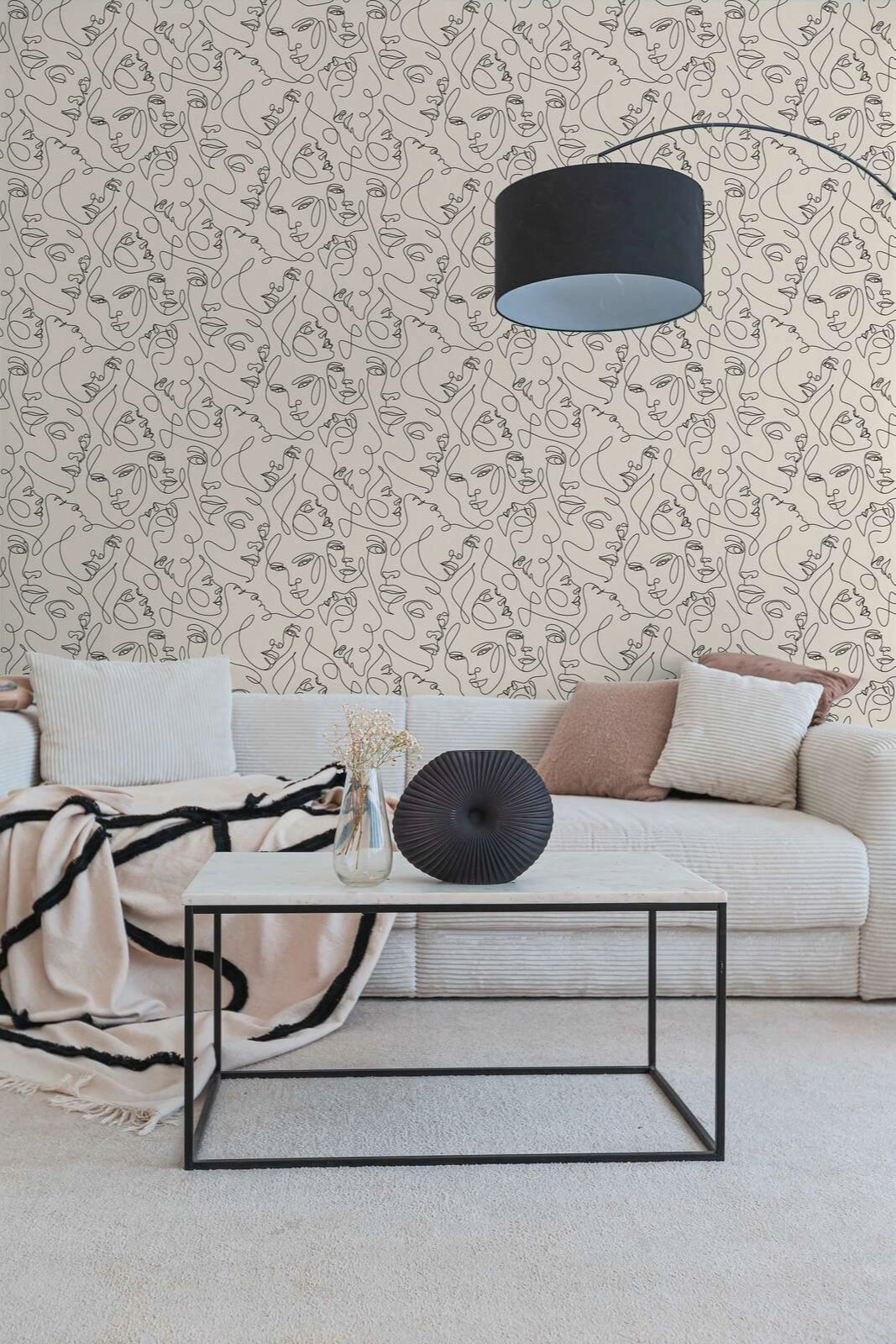 Mosható dekor tapéta rajzolt arc mintával enyhén fényes fekete és fehér színben