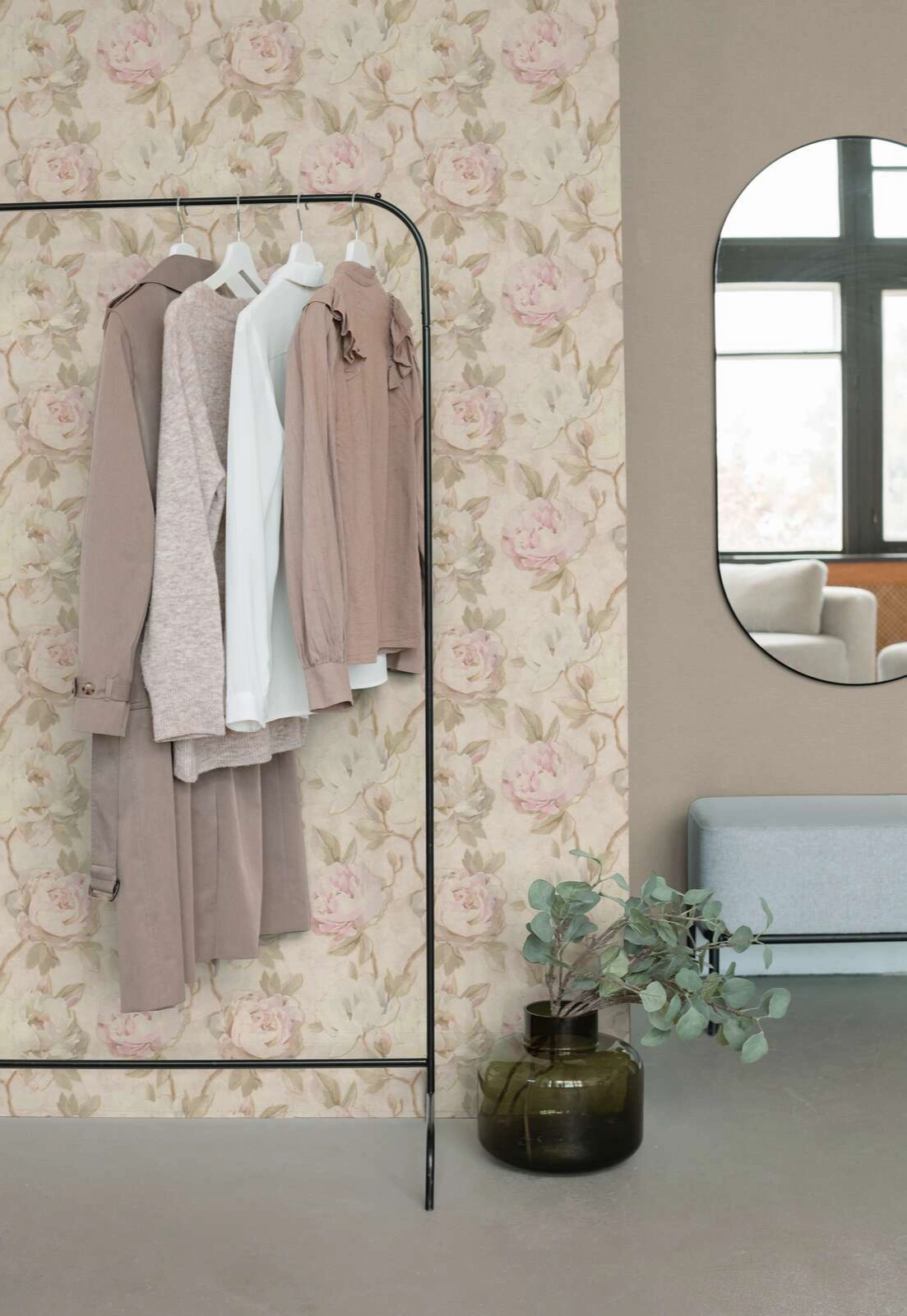 Mosható dekor tapéta rózsa mintával rózsaszín és krém színben