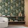 Mosható dekor tapéta sötétzöld hátterű világoszöld és homokbarna színes vertikális levél mintával