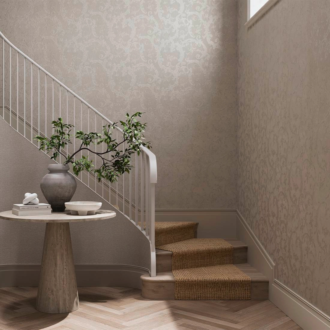 Ornamentális leveles mintás fényes beige színű dekor tapéta