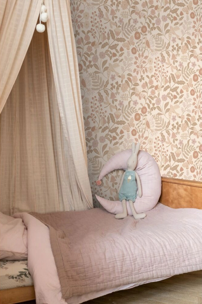 Pillangó és virág mintás beige és terrakotta gyerek dekor tapéta