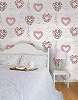 Romantikus vintage tapéta szív mintákkal deszkás háttéren