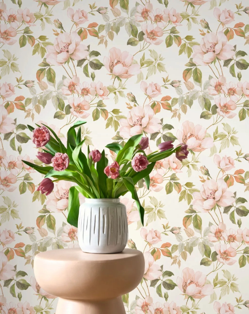 Rózsaszín romantikus rózsa mintás design tapéta