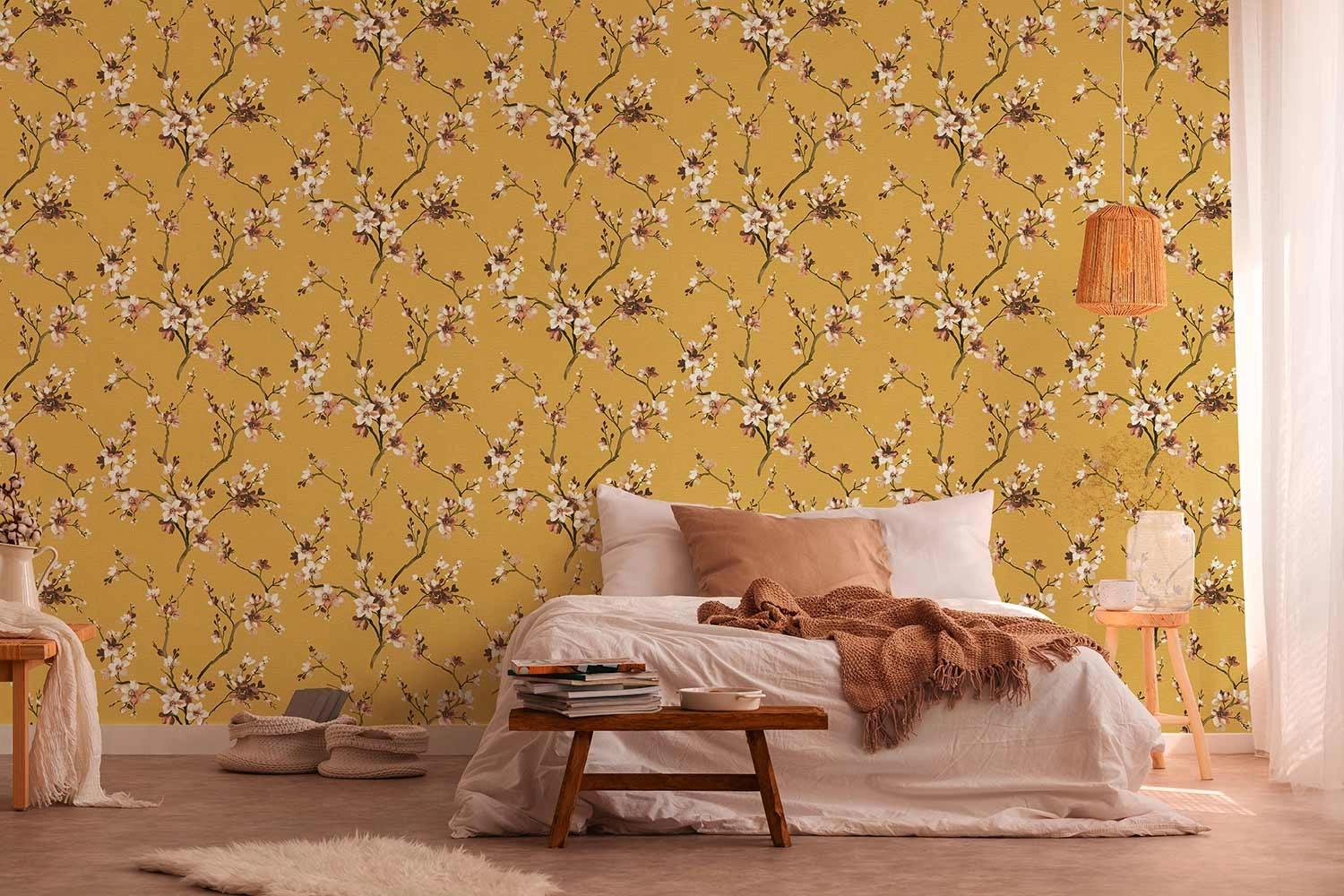 Sárga alapon faág és virág mintás mosható dekor tapéta