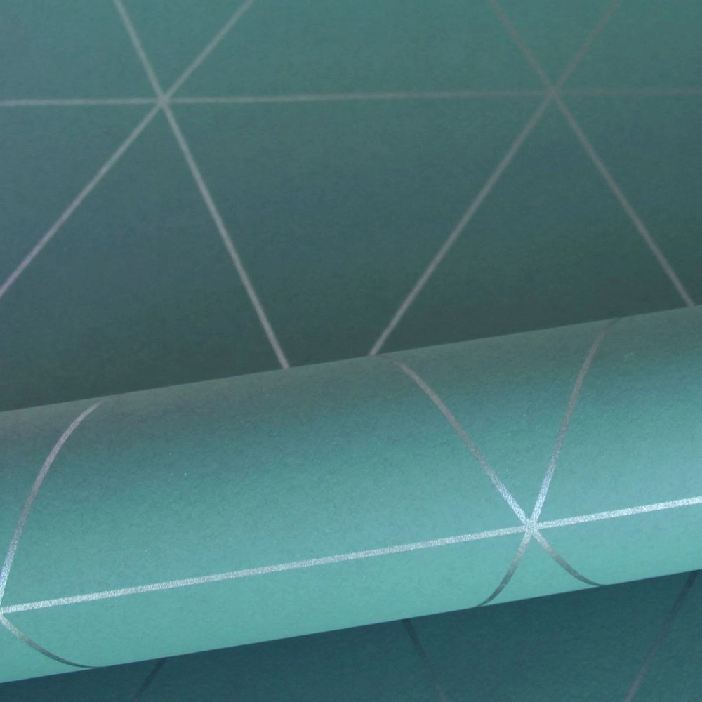 Sötét zöld alapon ezüst minimalista geometria mintás design tapéta