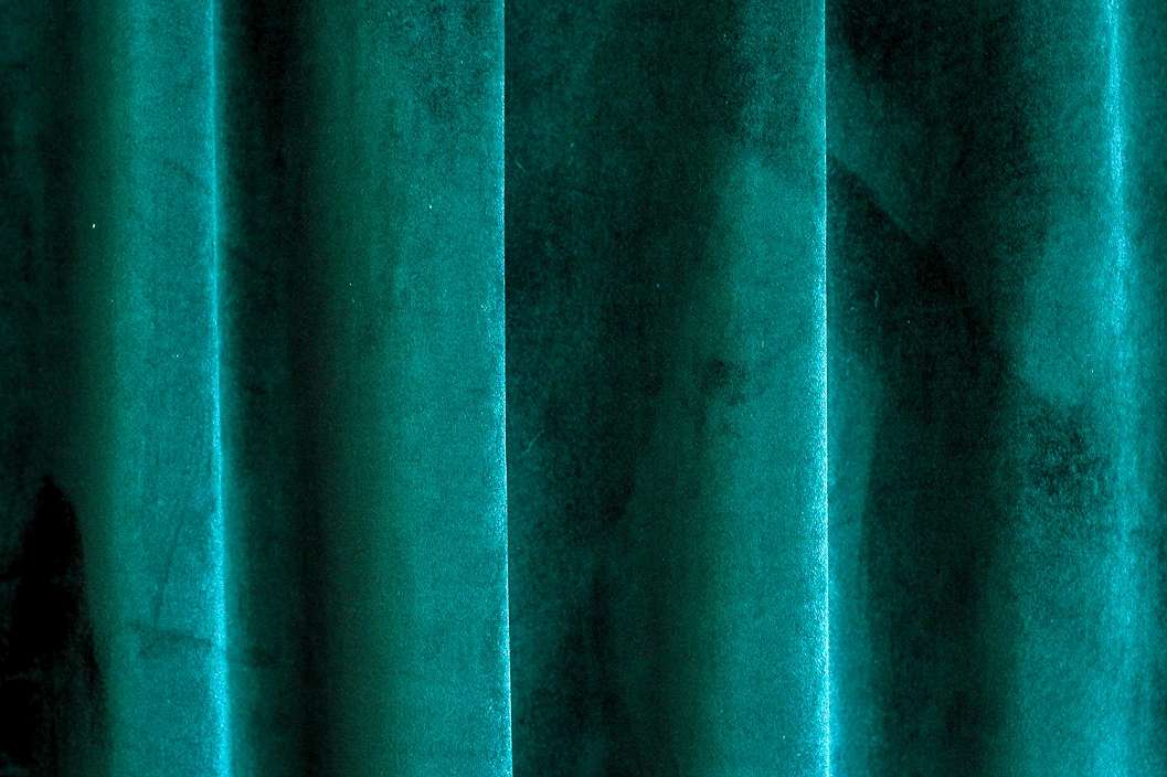 Sötétítő függöny textil anyag borsonyos érintésű petrolkék színben