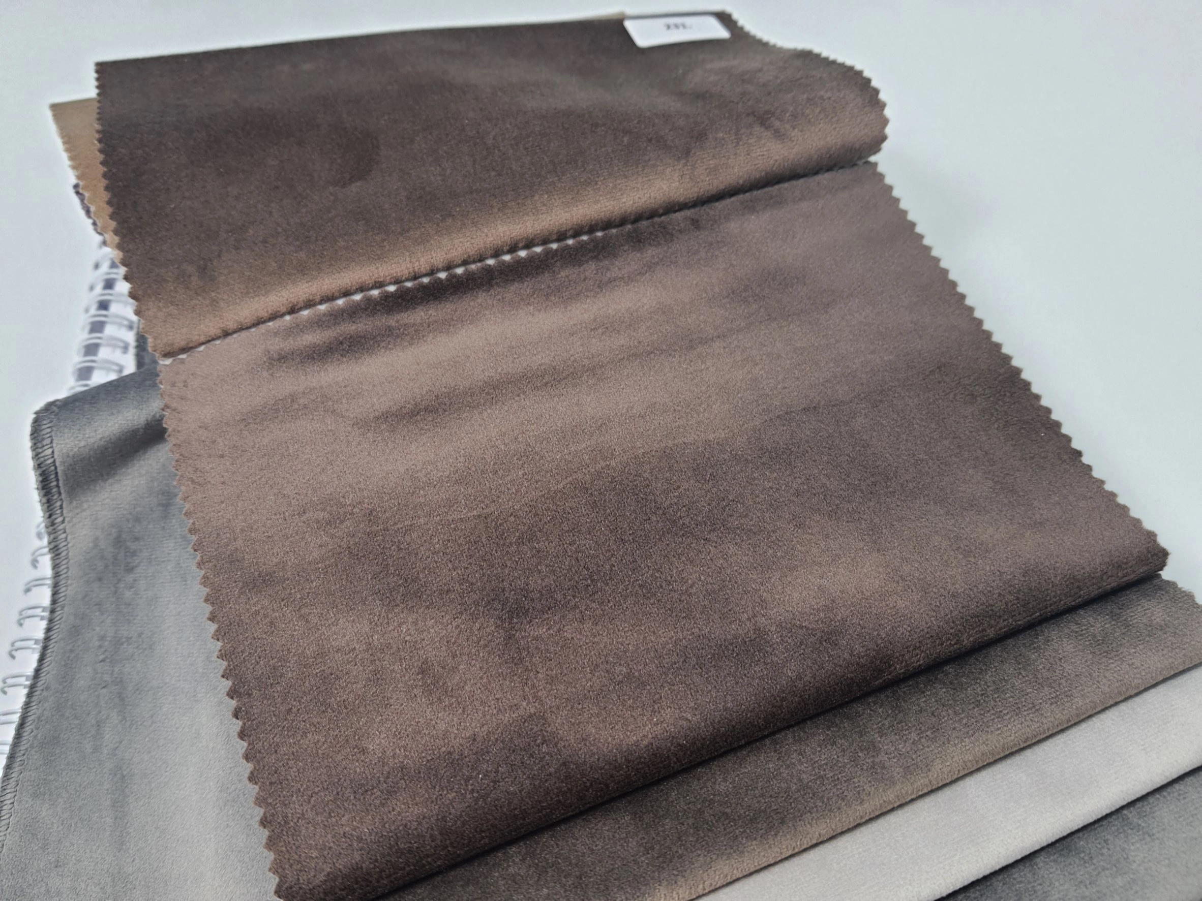 Sötétbarna sötétítő függöny anyag 150cm szélességű