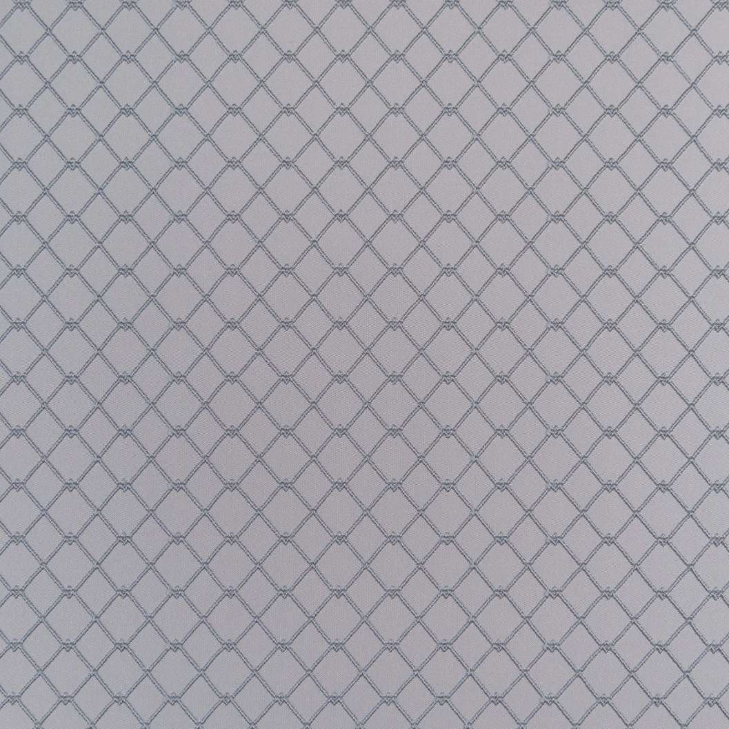 Szürke alapon ezüstös szürke geometria mintás design sötétítő függöny textil anyag