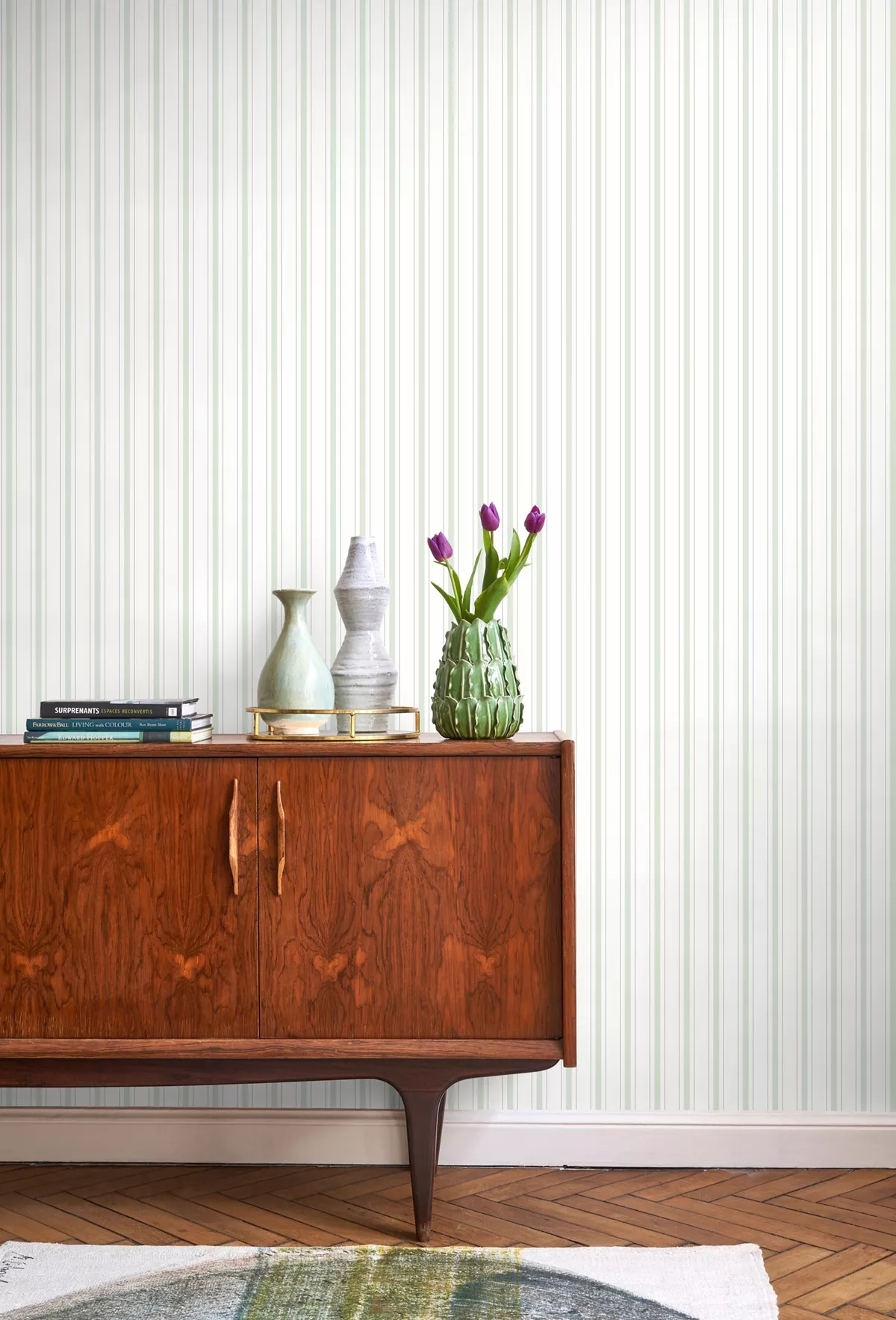 Toile stílusú design tapéta csíkos mintával zöld színben