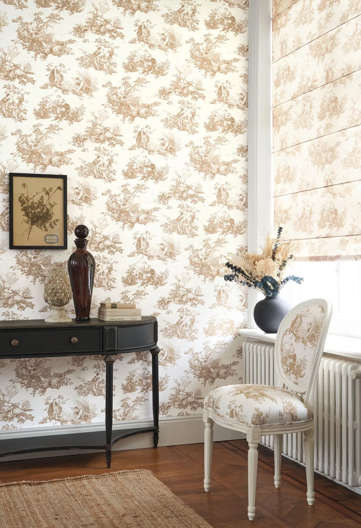 Toile stílusú design tapéta paraszti életkép mintával tevebarna színben