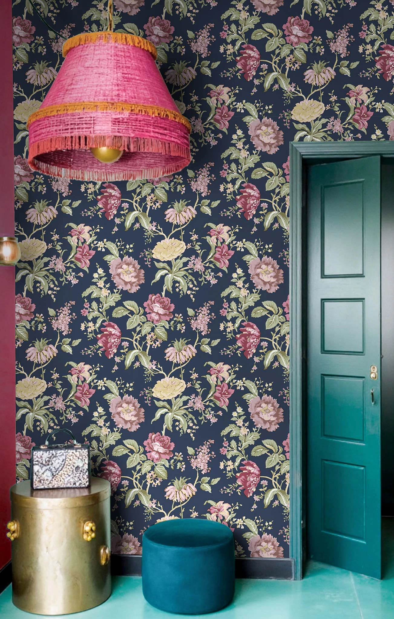 Vintage matrózkék és bordó színű liliom és rózsa mintás olasz vinyl tapéta