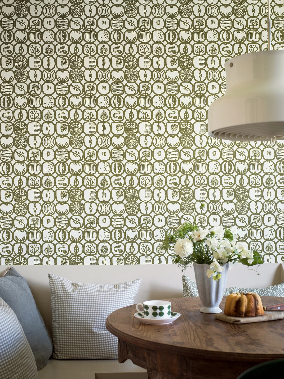 Zöld gyümölcs mintás skandináv stílusú design tapéta